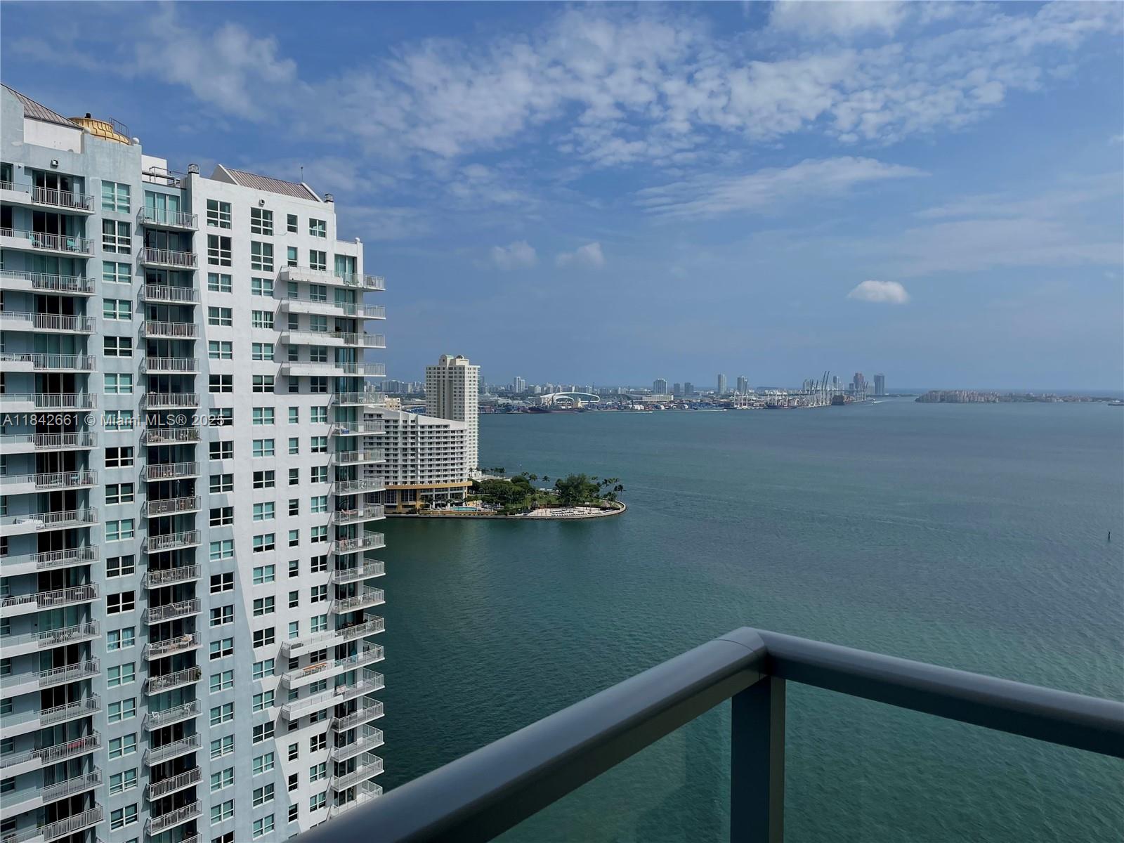 image The Mark On Brickell34