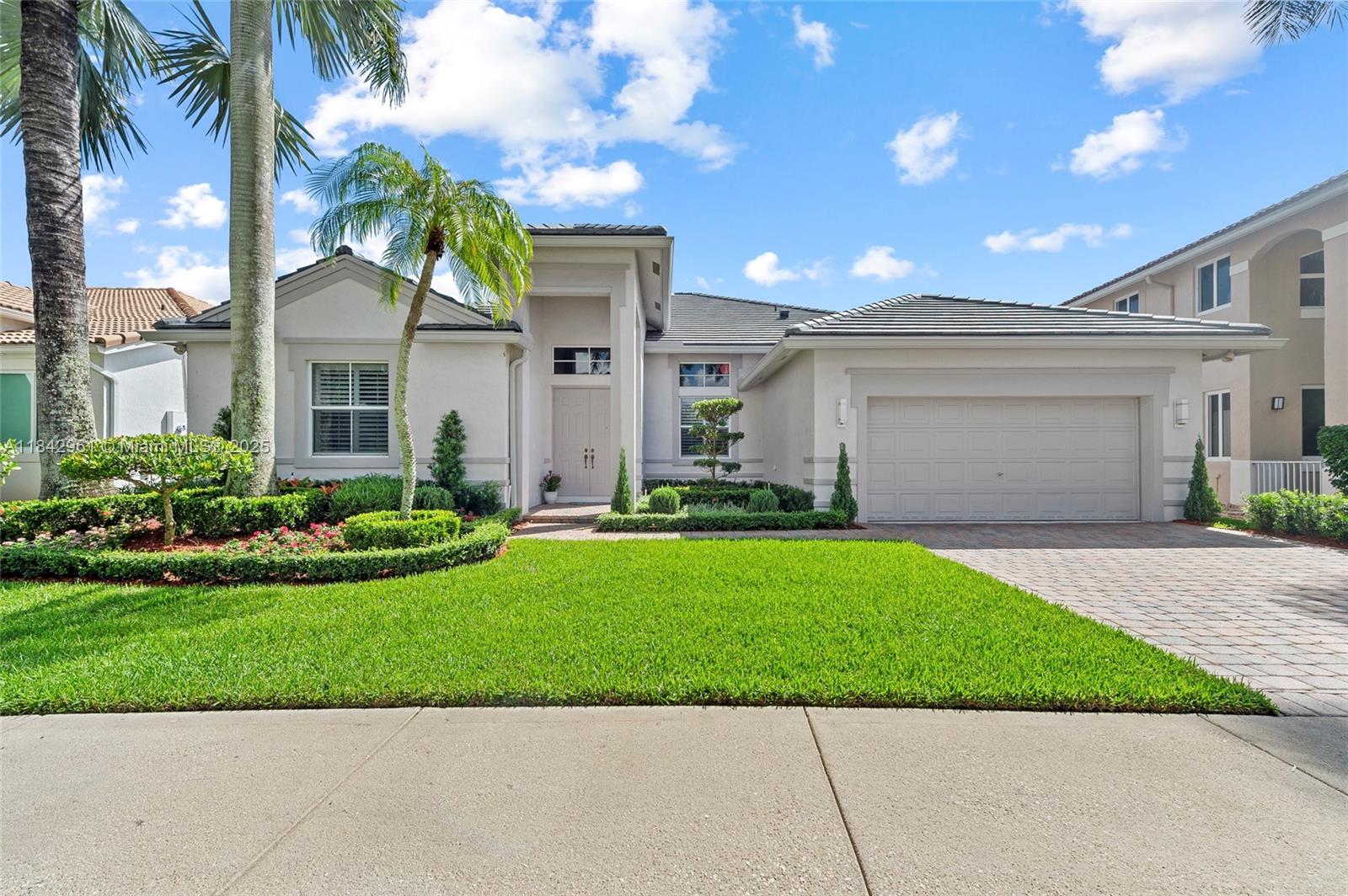 2530 Hunters Run Way