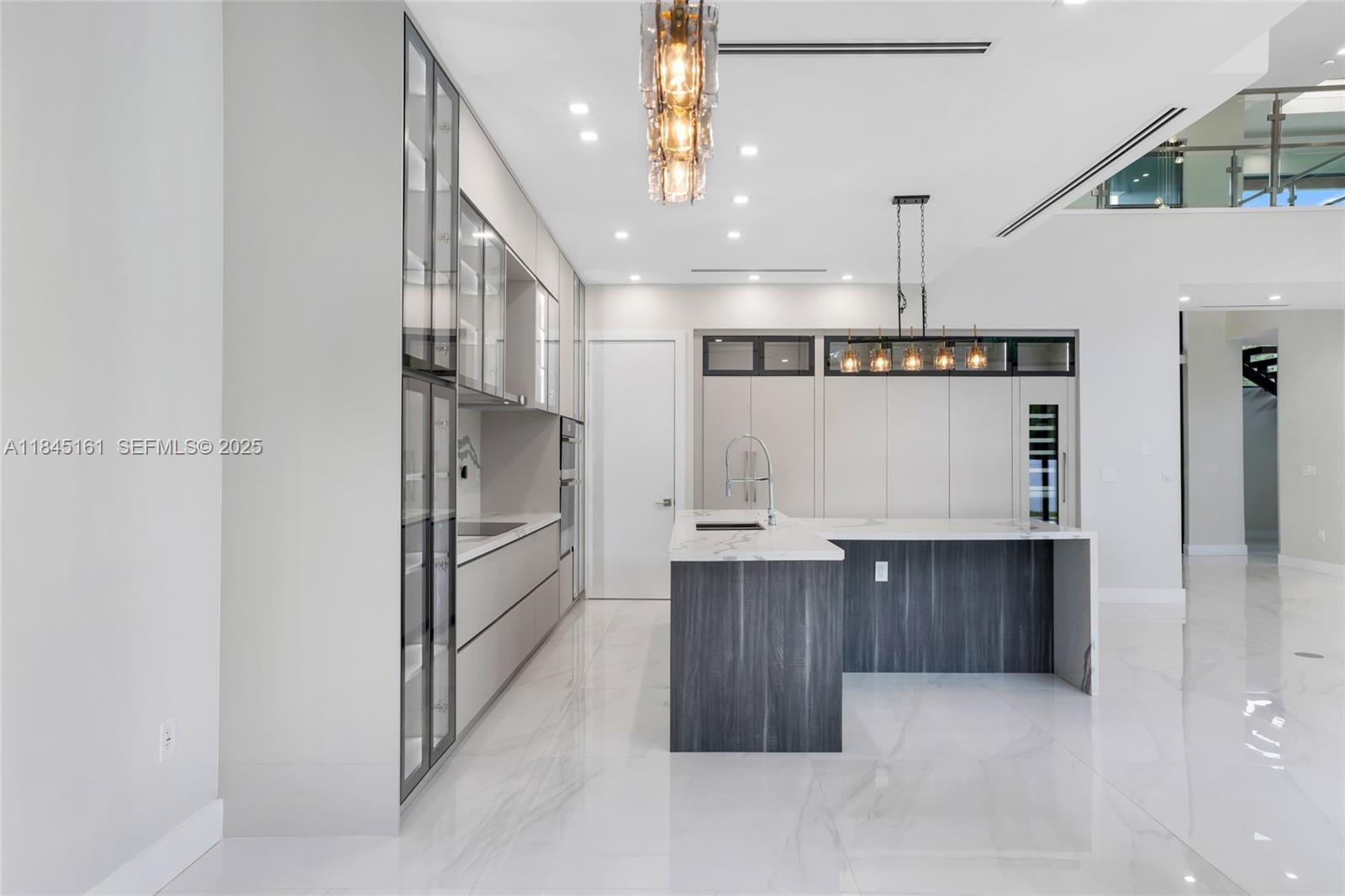 750 NE 16th Ave Fort Lauderdale, FL 33304