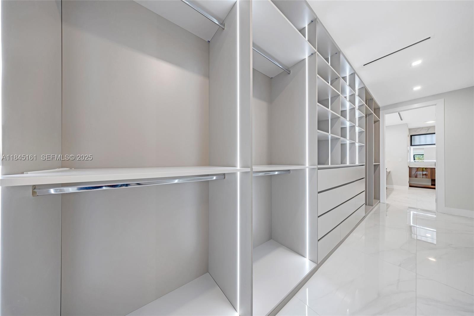 750 NE 16th Ave Fort Lauderdale, FL 33304