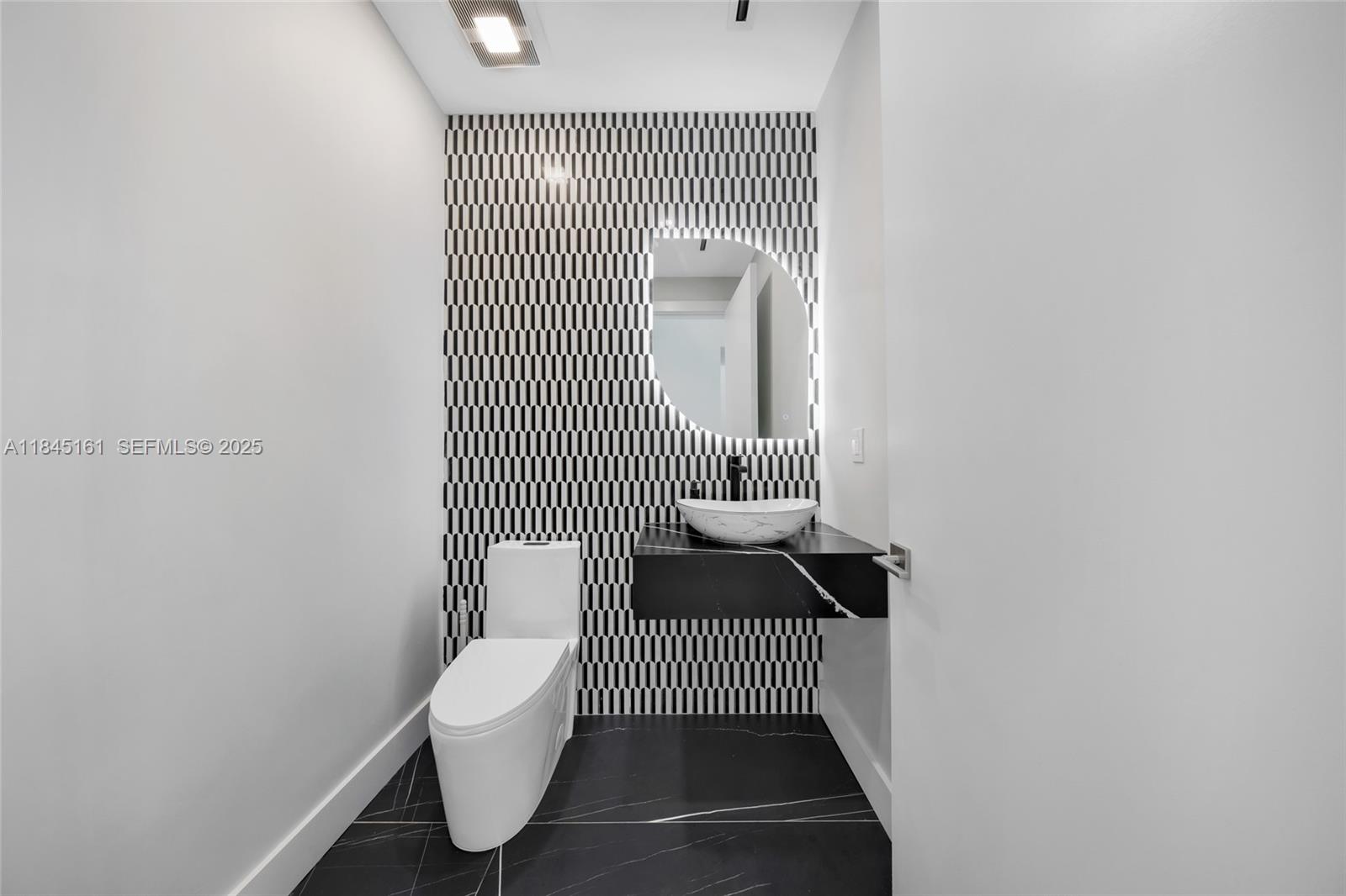 750 NE 16th Ave Fort Lauderdale, FL 33304