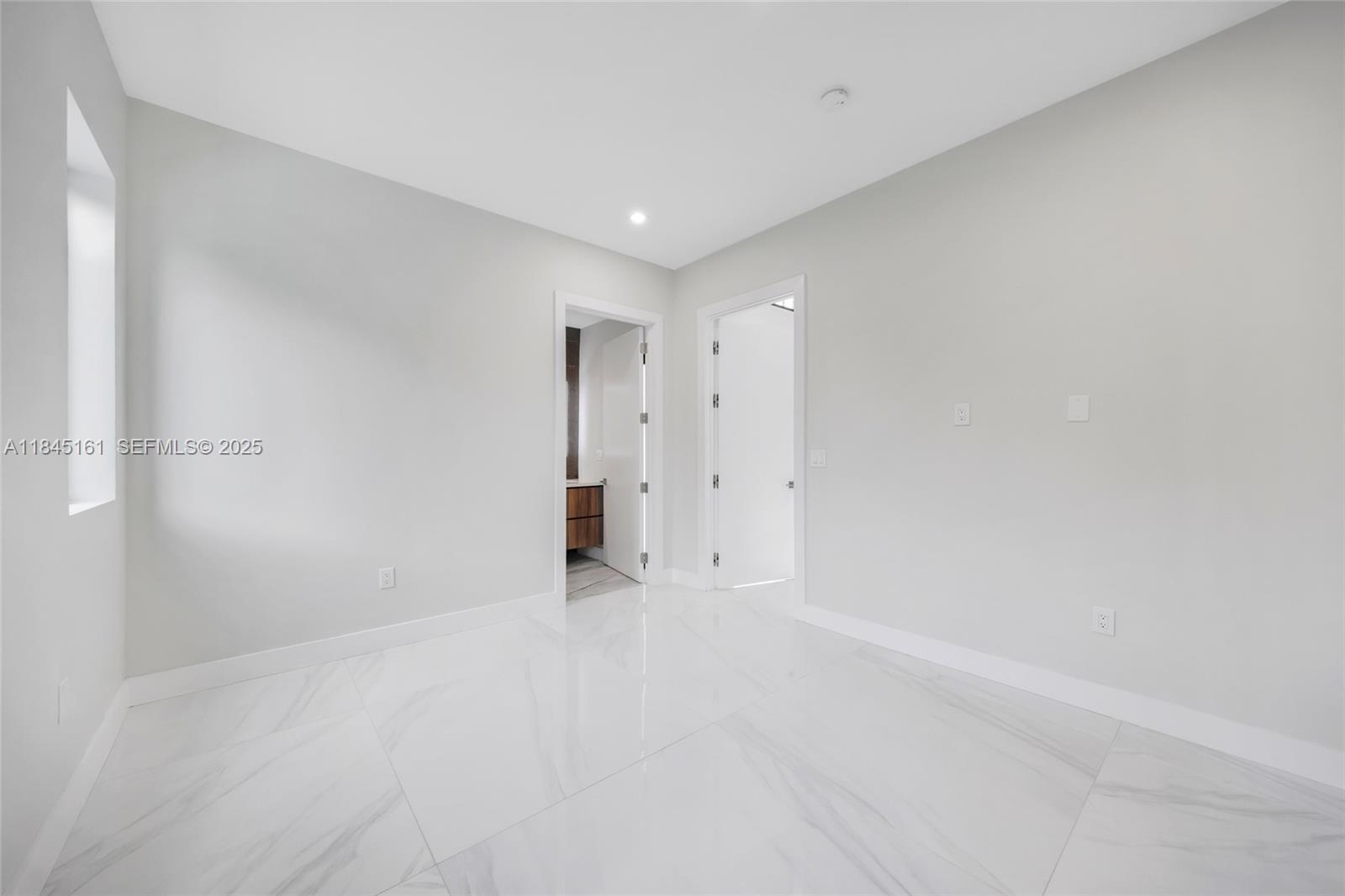 750 NE 16th Ave Fort Lauderdale, FL 33304