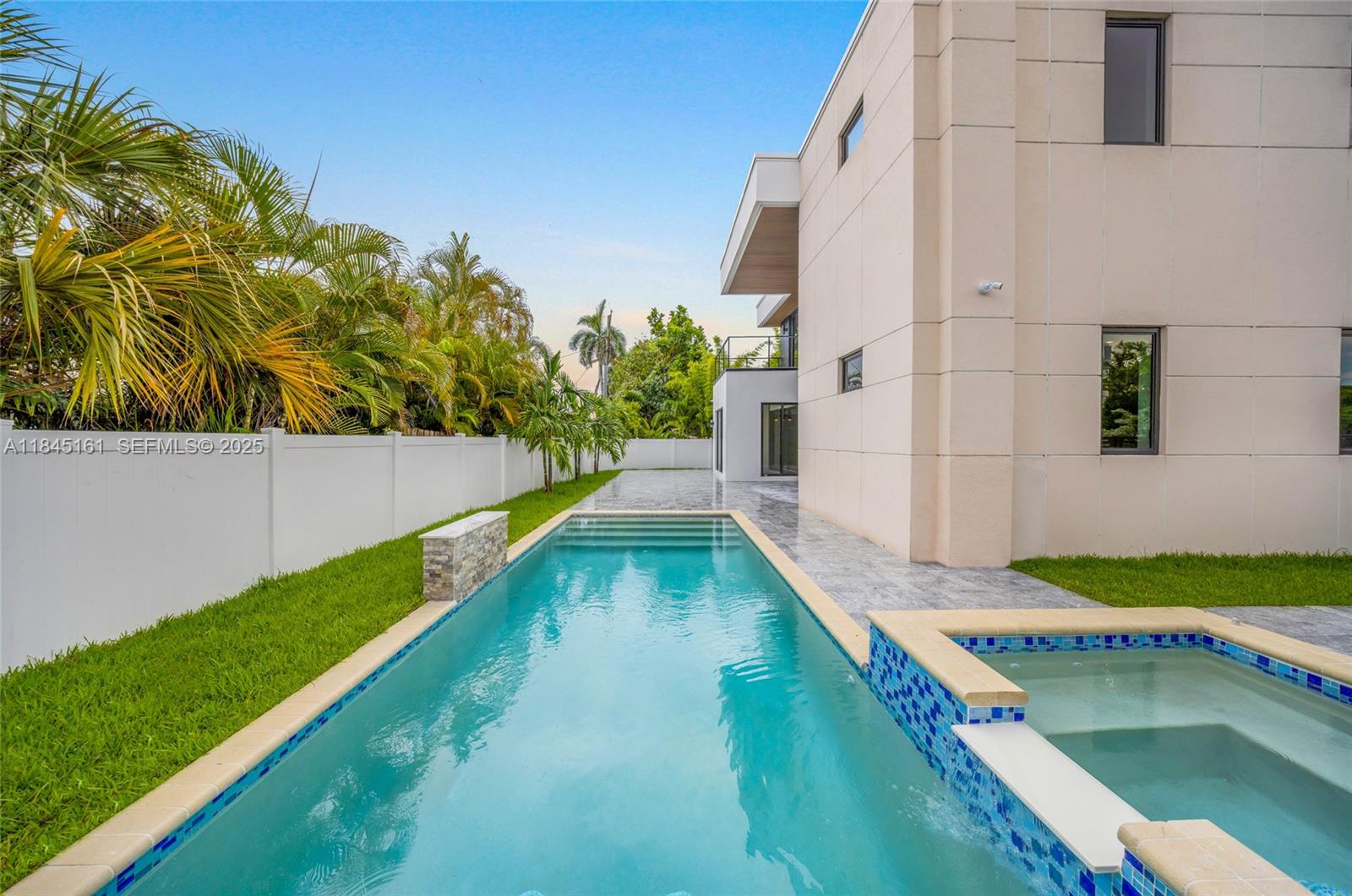 750 NE 16th Ave Fort Lauderdale, FL 33304