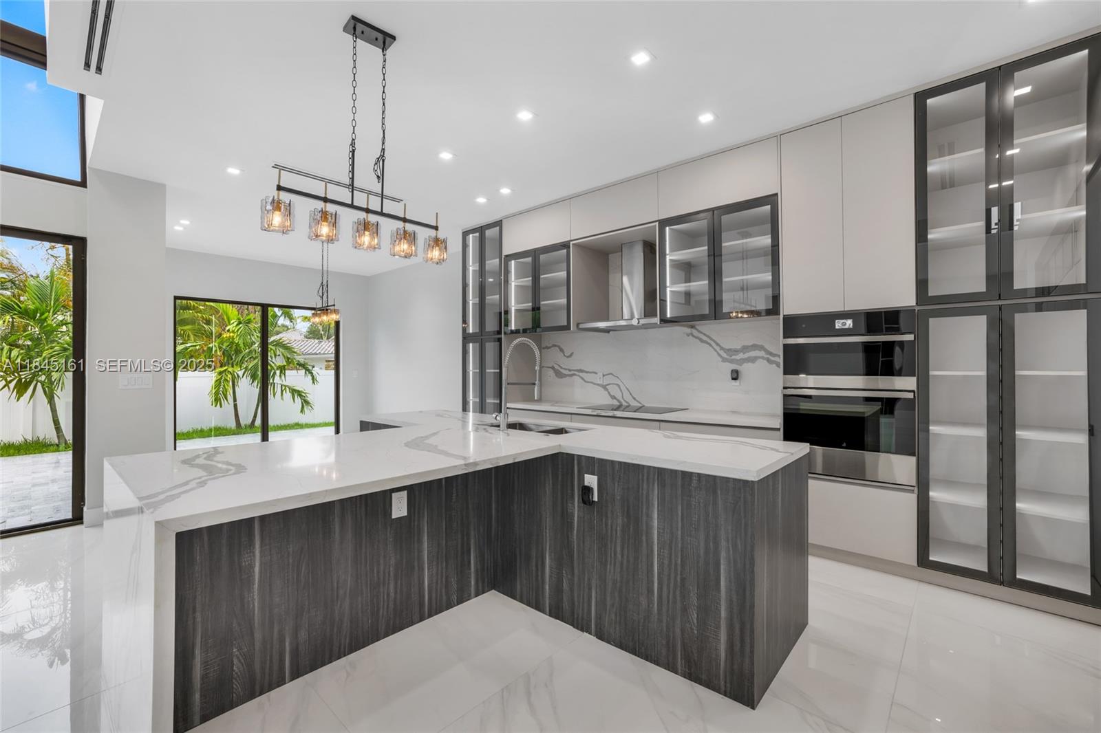 750 NE 16th Ave Fort Lauderdale, FL 33304