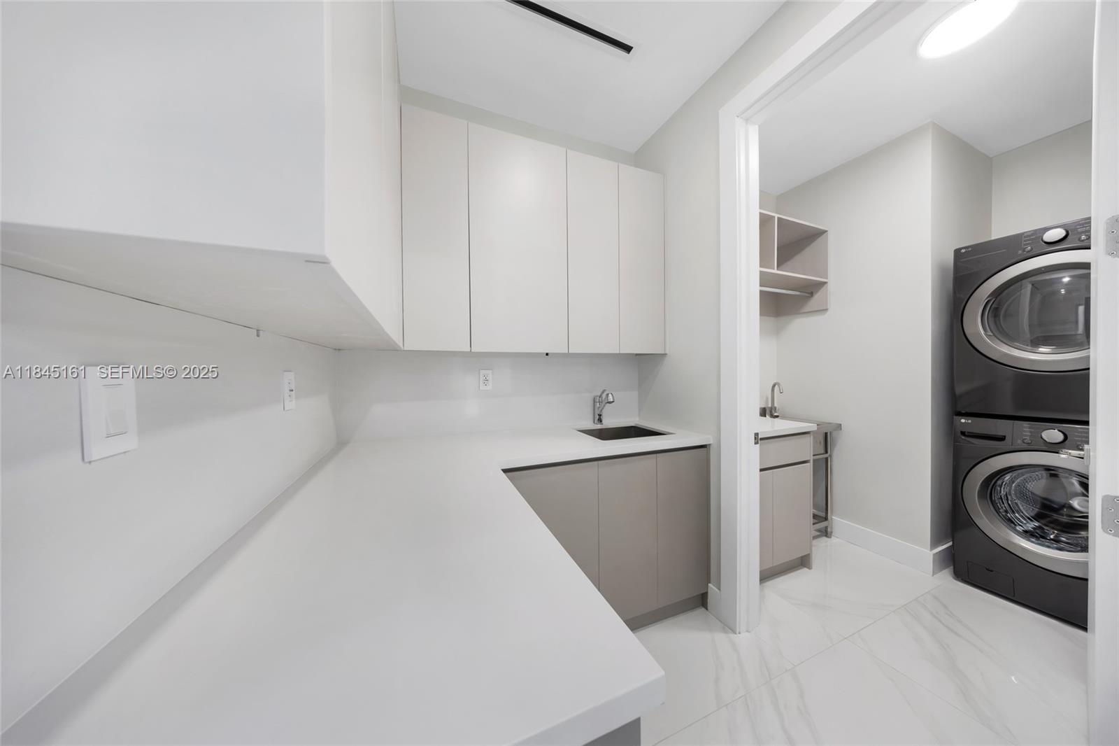 750 NE 16th Ave Fort Lauderdale, FL 33304