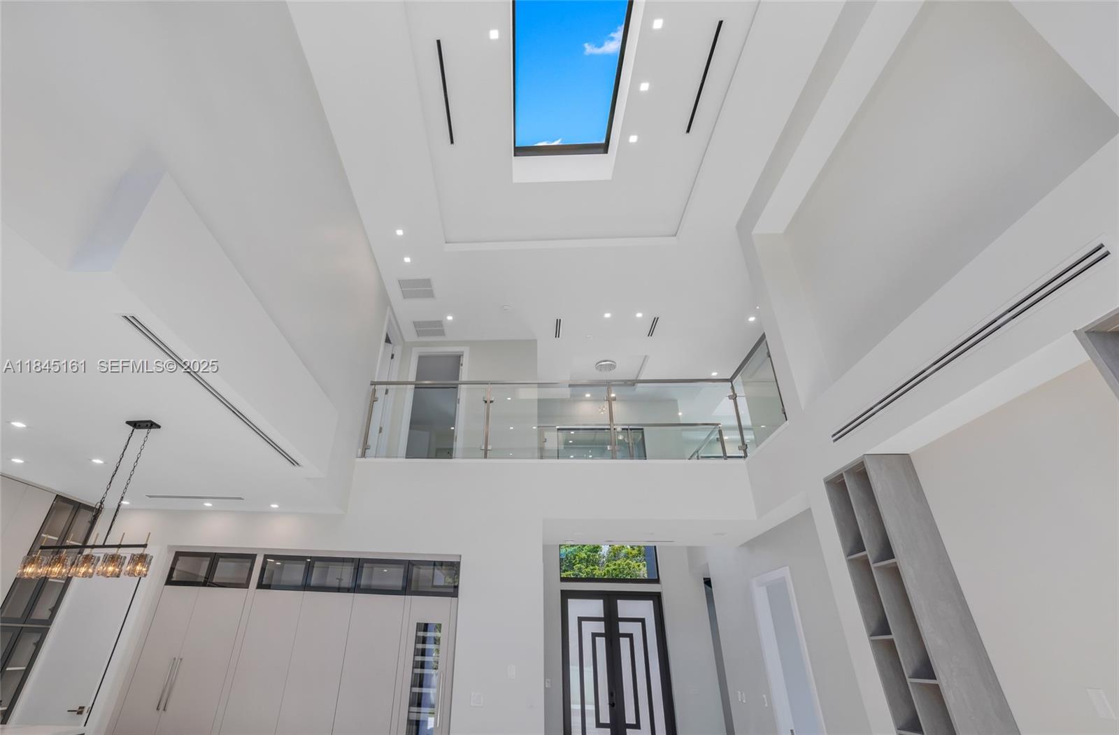 750 NE 16th Ave Fort Lauderdale, FL 33304