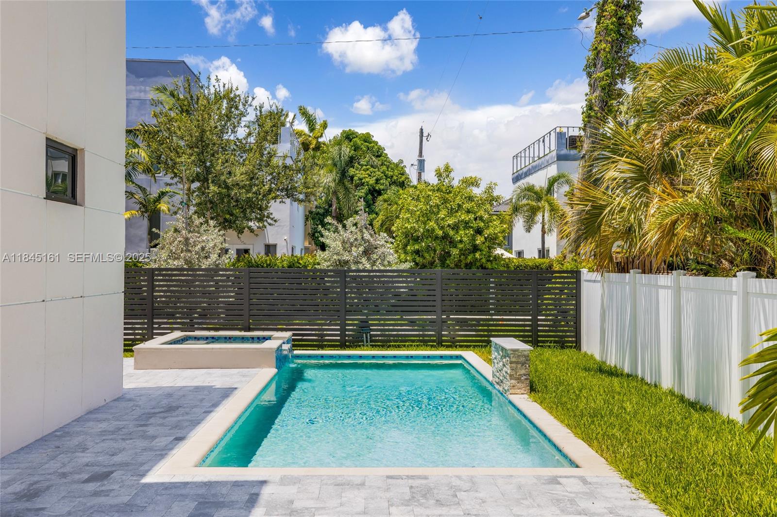 750 NE 16th Ave Fort Lauderdale, FL 33304