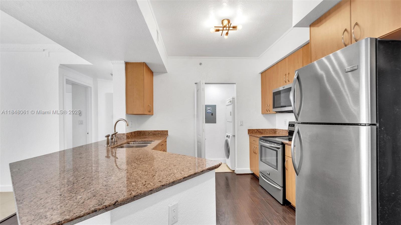 1830 Radius Dr #405