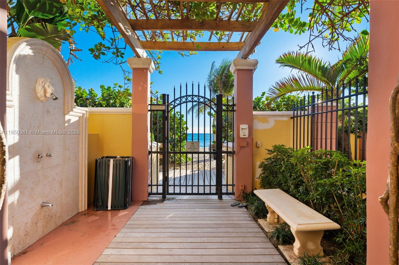 2100 N Ocean Blvd #18D Fort Lauderdale, FL 33305