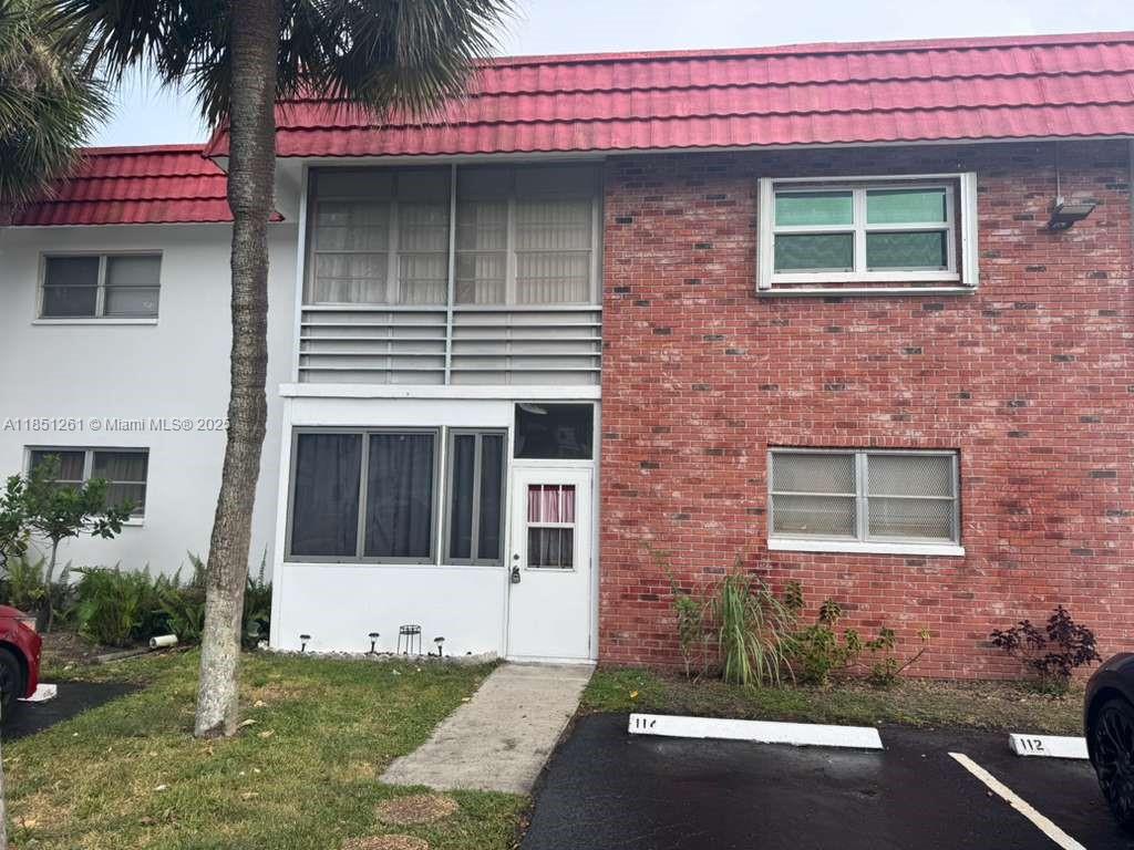 2251 NW 48th Ter #114