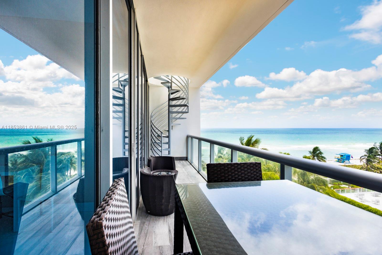 6799 Collins Ave #507