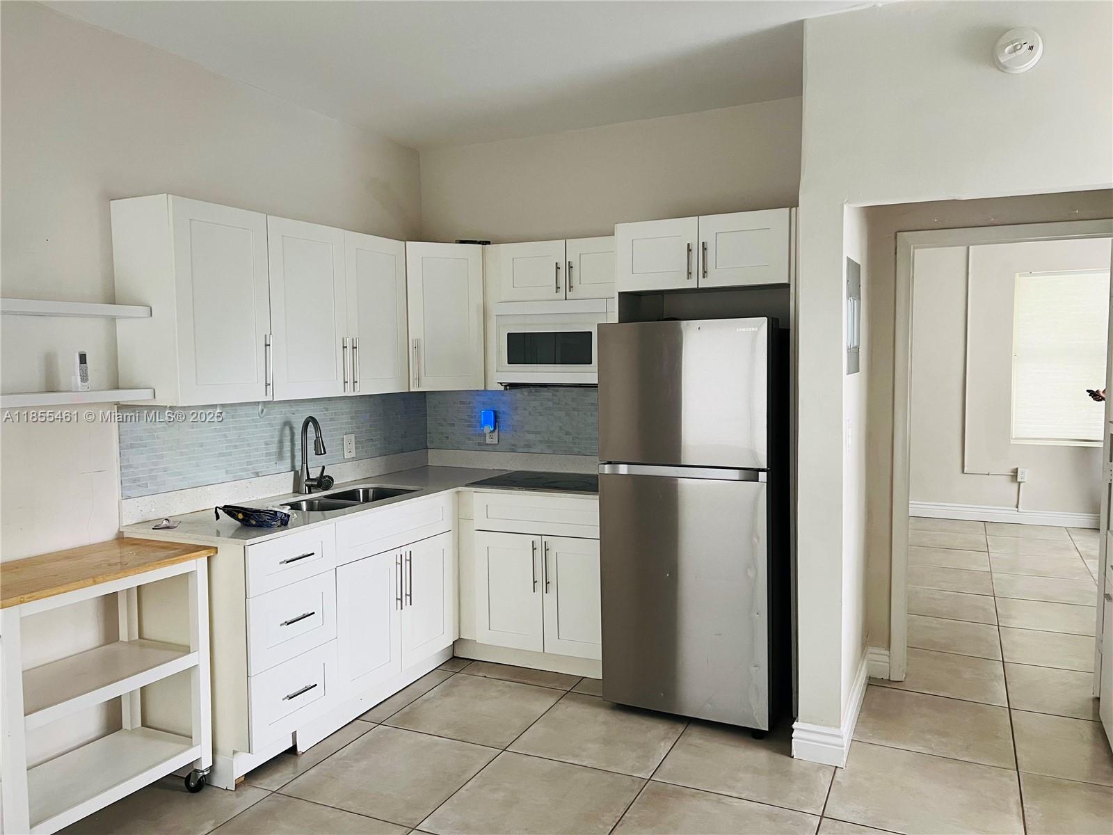1536 Polk St #6
