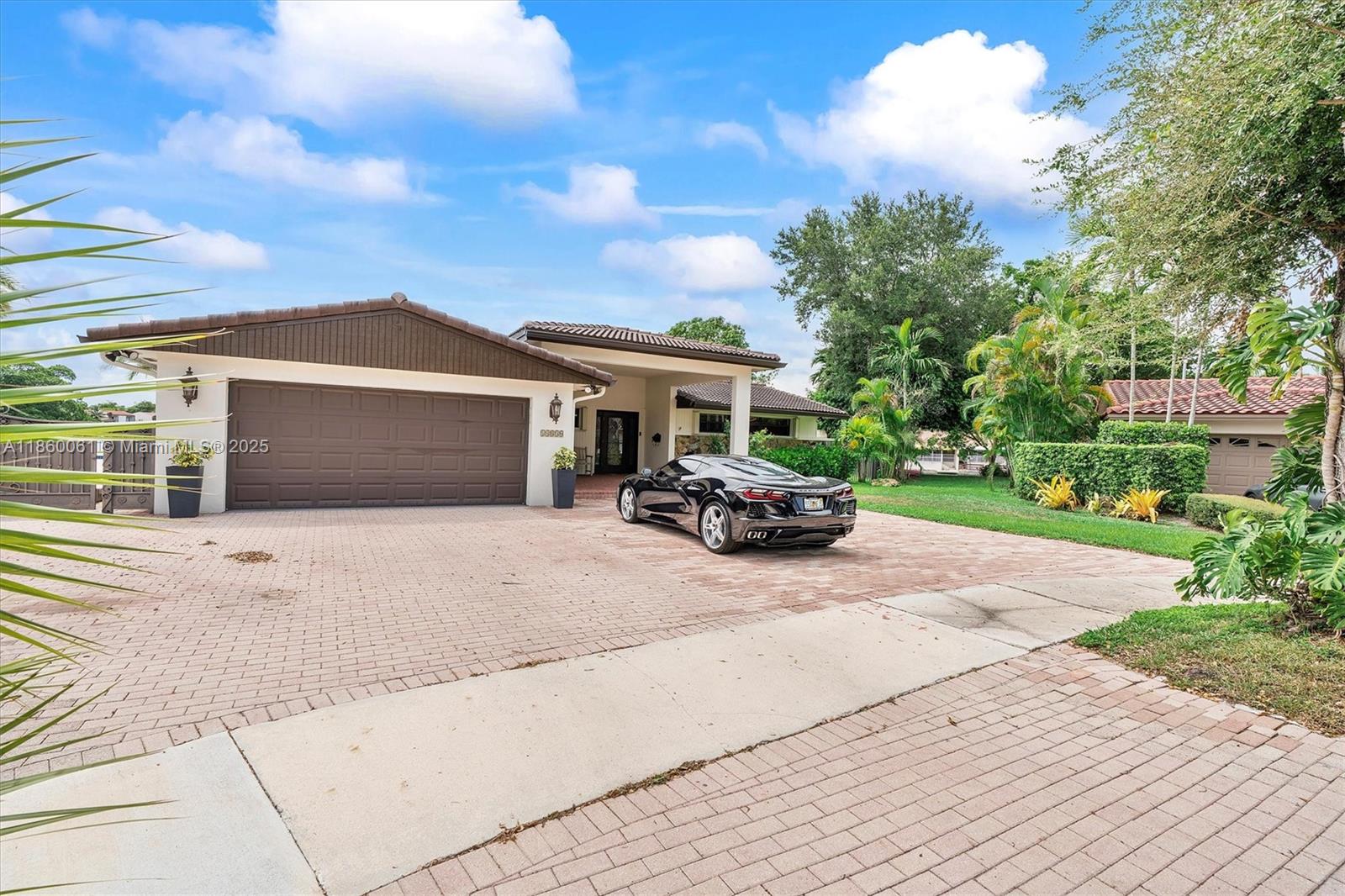 14830 Dade Pine Ave Miami Lakes, FL 33014