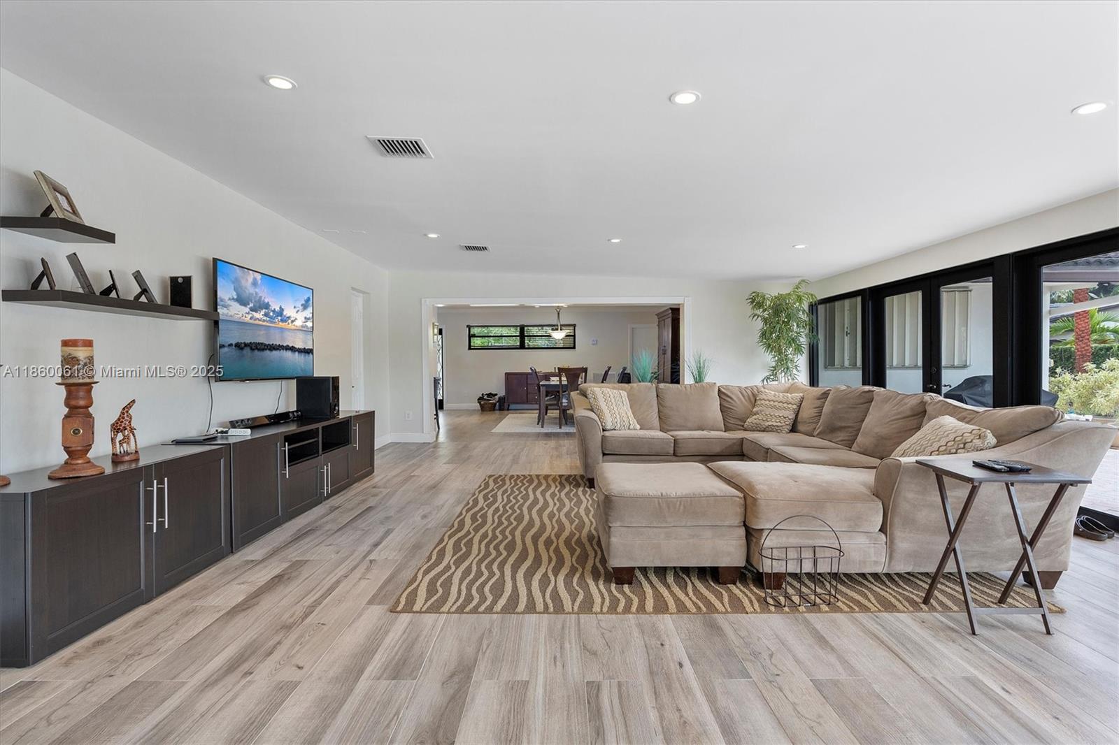 14830 Dade Pine Ave Miami Lakes, FL 33014