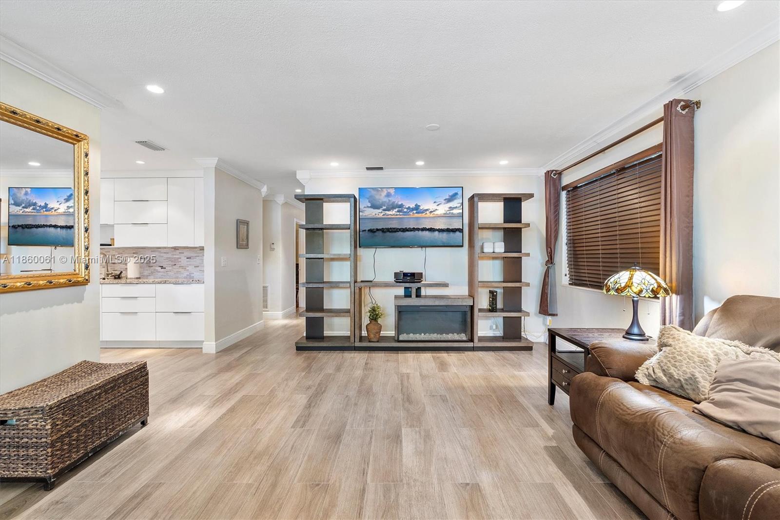 14830 Dade Pine Ave Miami Lakes, FL 33014