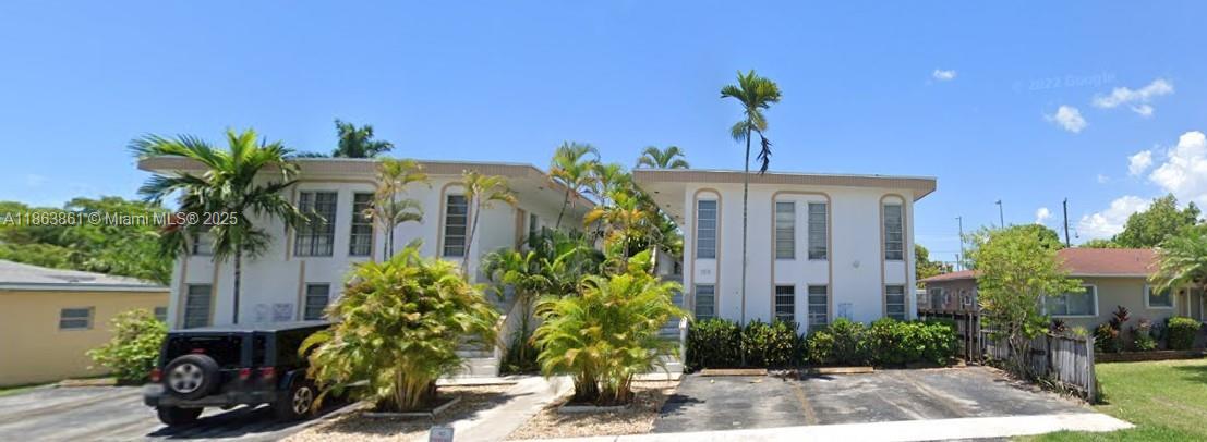 1610 Liberty St #12
