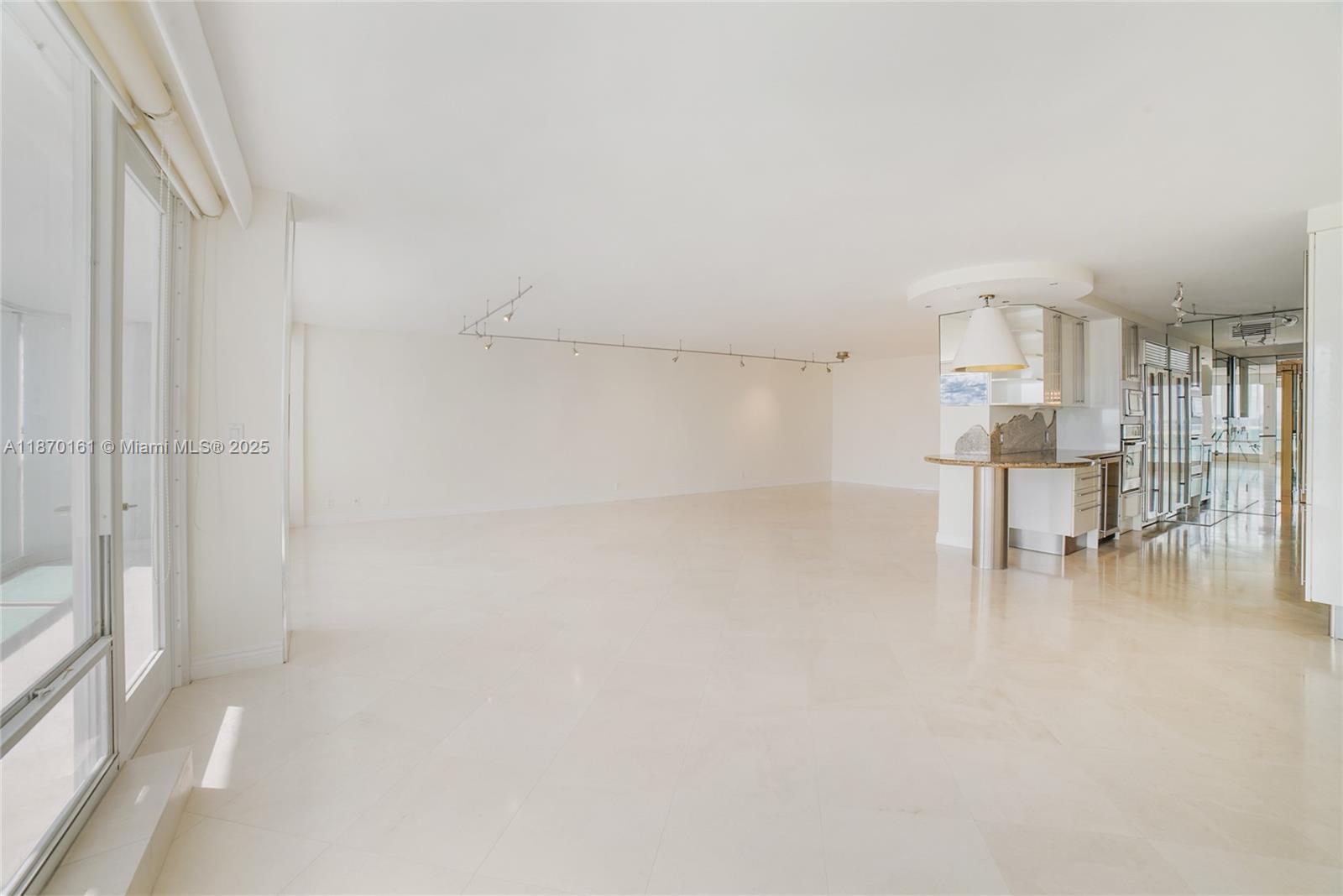 2100 S Ocean Ln #2007 Fort Lauderdale, FL 33316