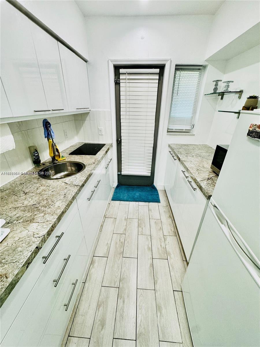 761 Euclid Ave #7
