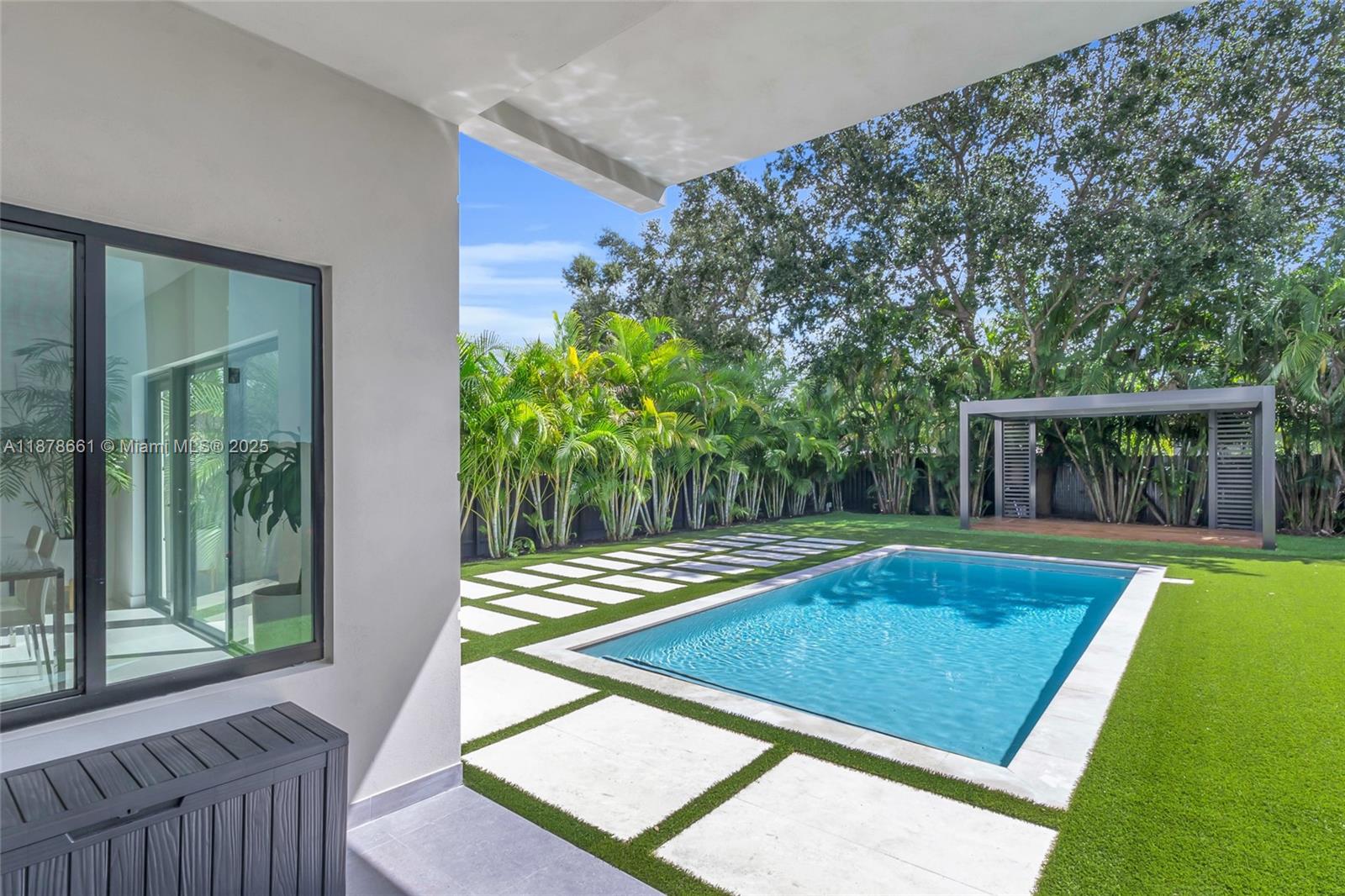2029 SW 62nd Ave Miami, FL 33155 2029 SW 62nd Ave Miami, FL 33155