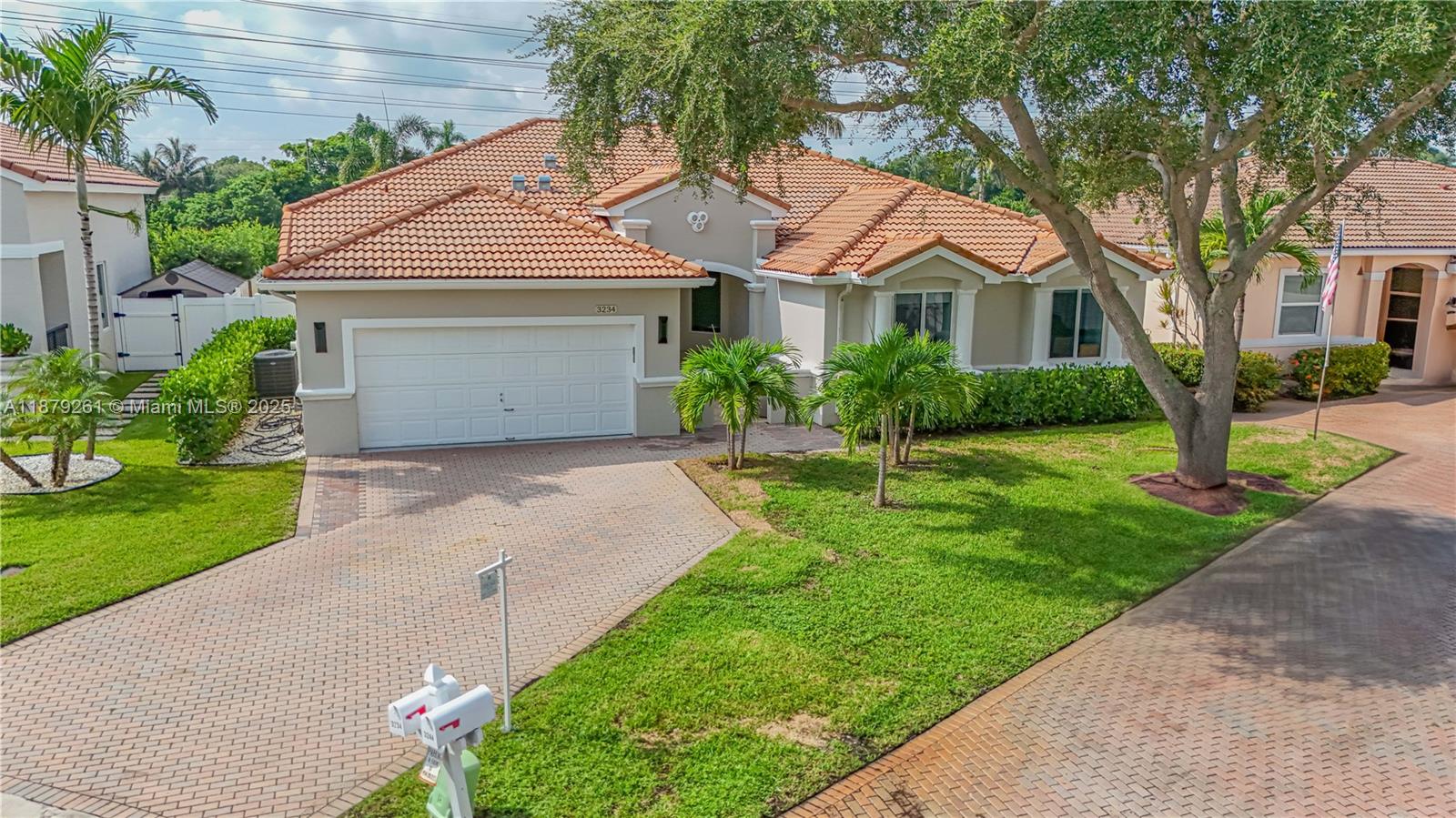 3234 SW 53rd Ct