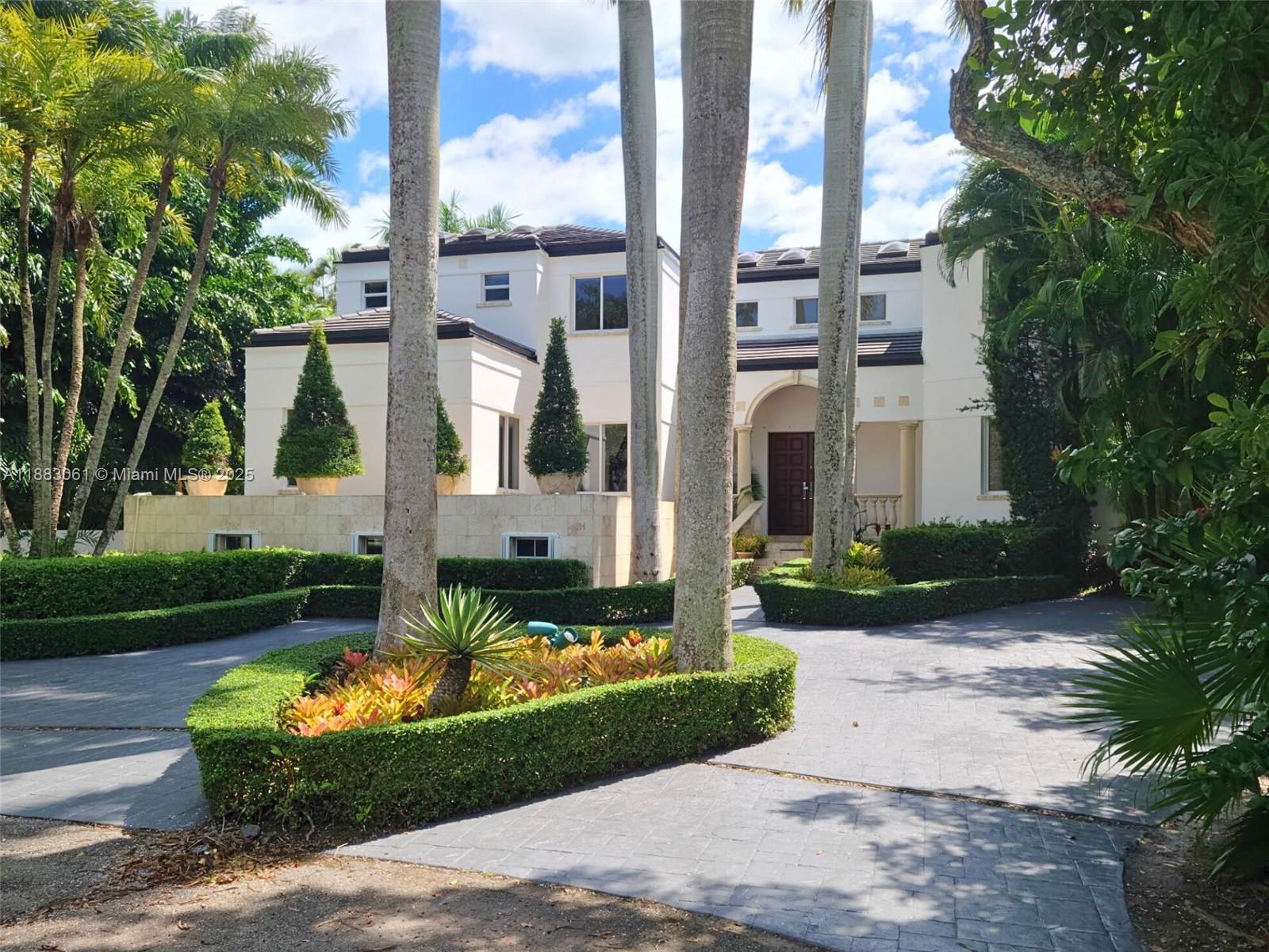 184 Paloma Dr Coral Gables, FL 33143 184 Paloma Dr Coral Gables, FL 33143