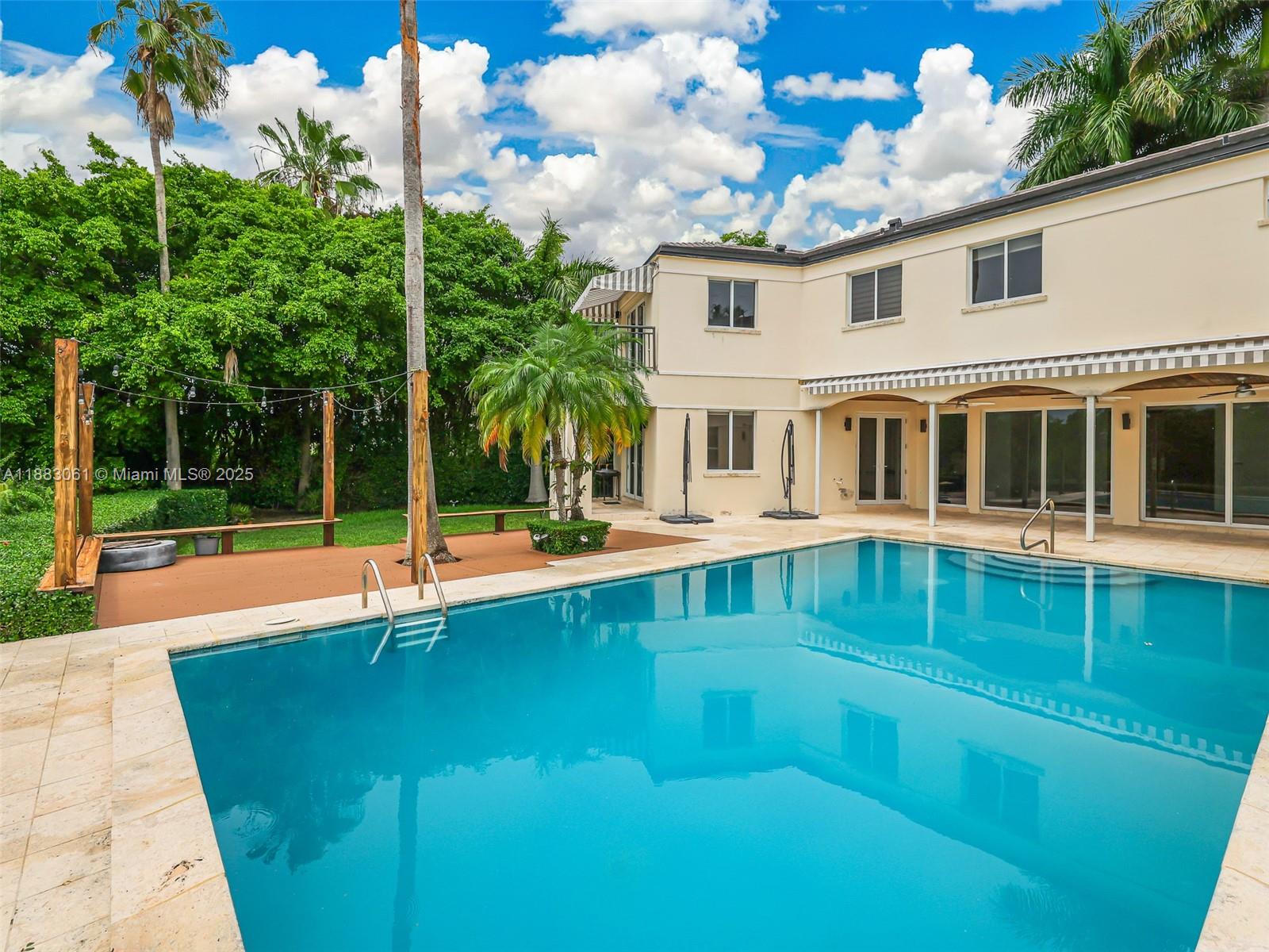 184 Paloma Dr Coral Gables, FL 33143 184 Paloma Dr Coral Gables, FL 33143