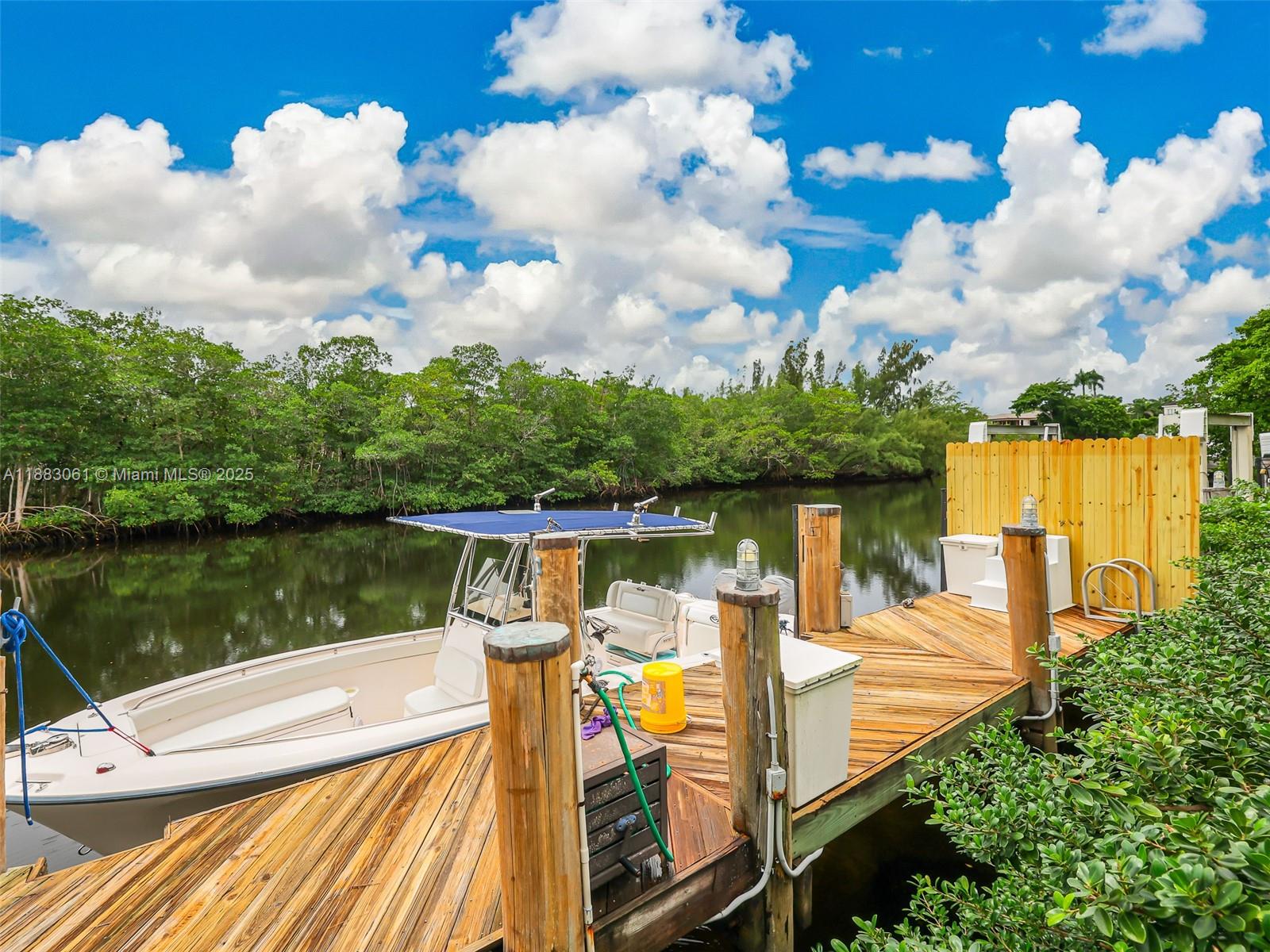 184 Paloma Dr Coral Gables, FL 33143 184 Paloma Dr Coral Gables, FL 33143