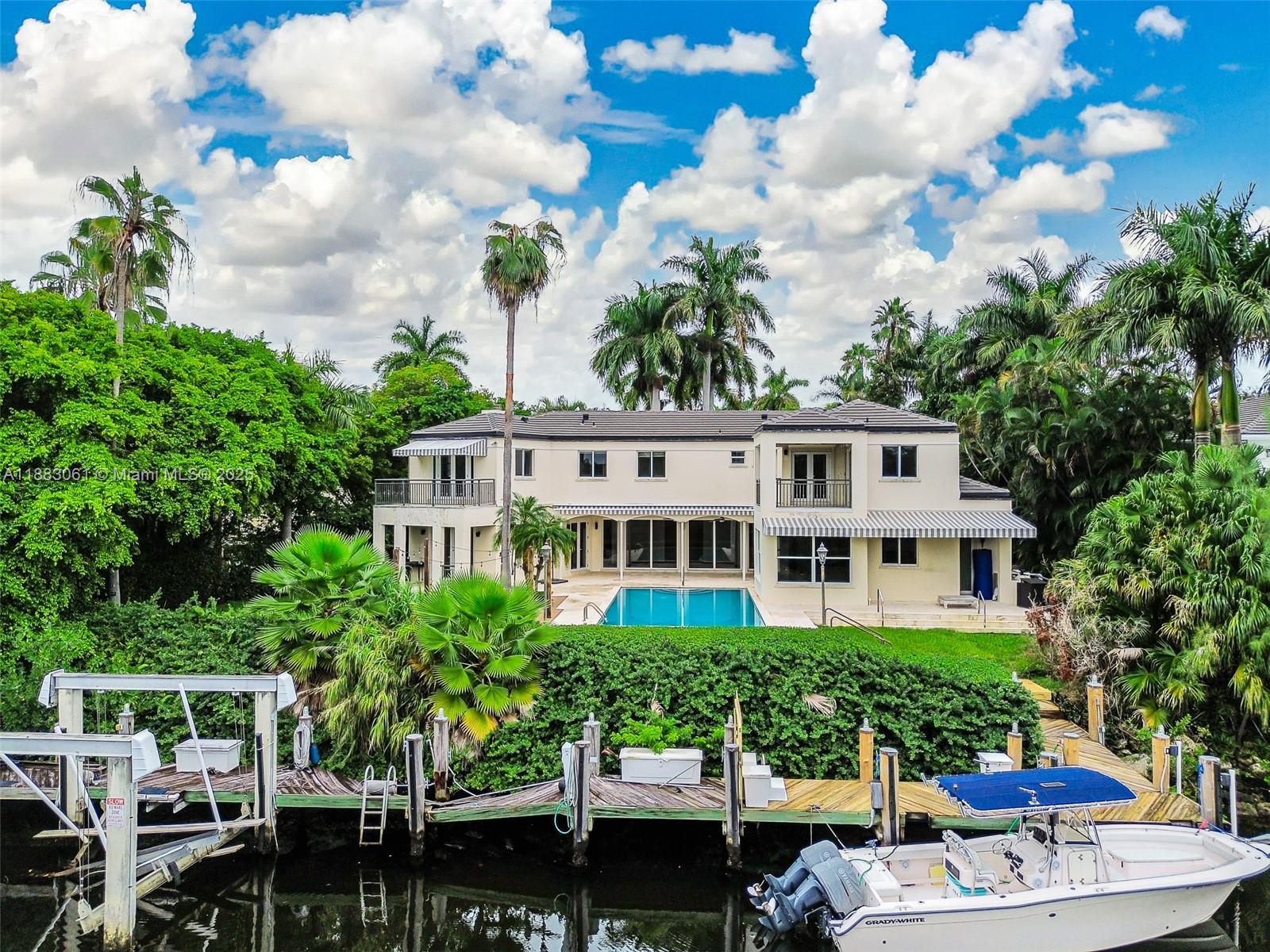 184 Paloma Dr Coral Gables, FL 33143 184 Paloma Dr Coral Gables, FL 33143