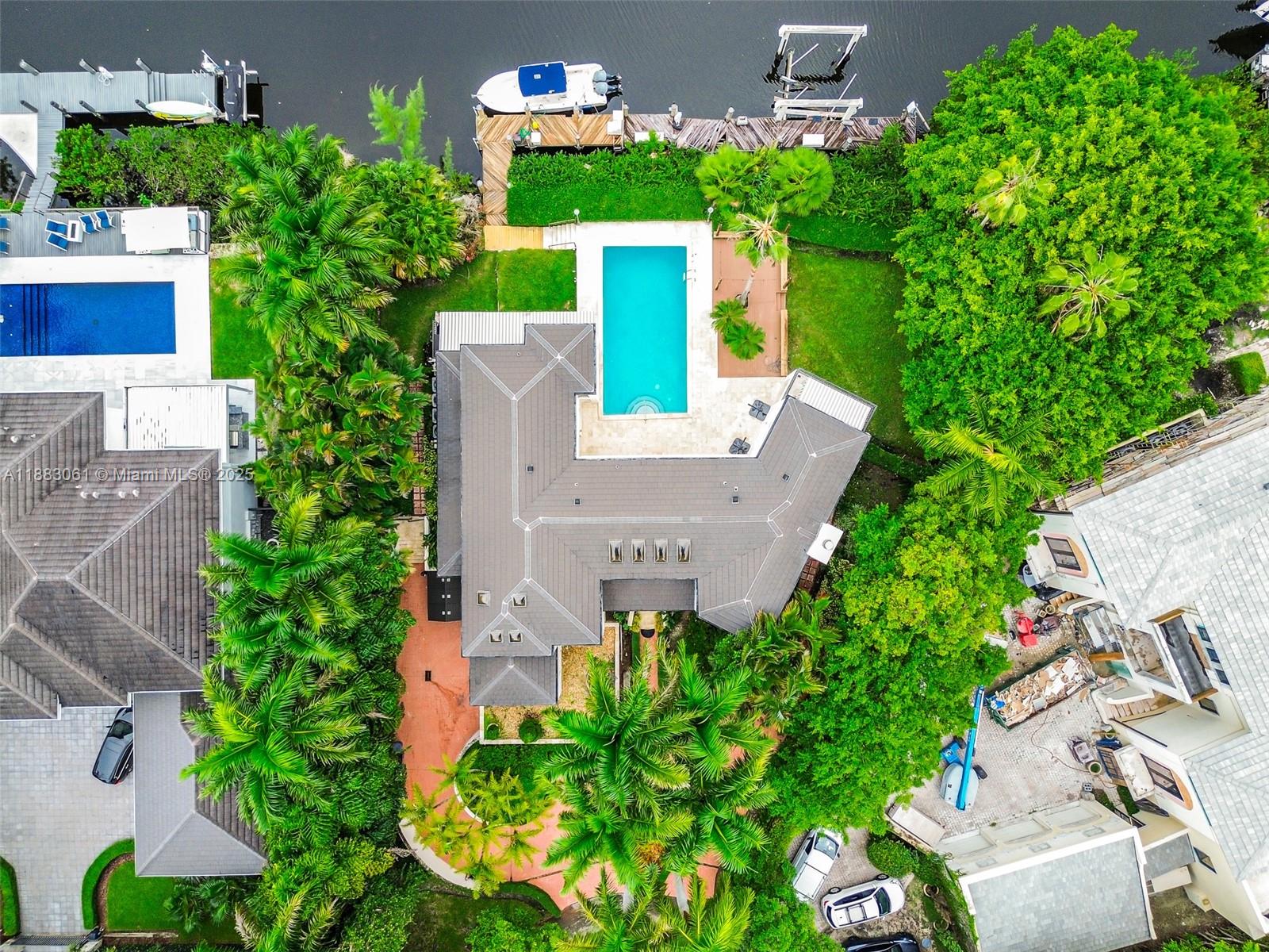 184 Paloma Dr Coral Gables, FL 33143 184 Paloma Dr Coral Gables, FL 33143