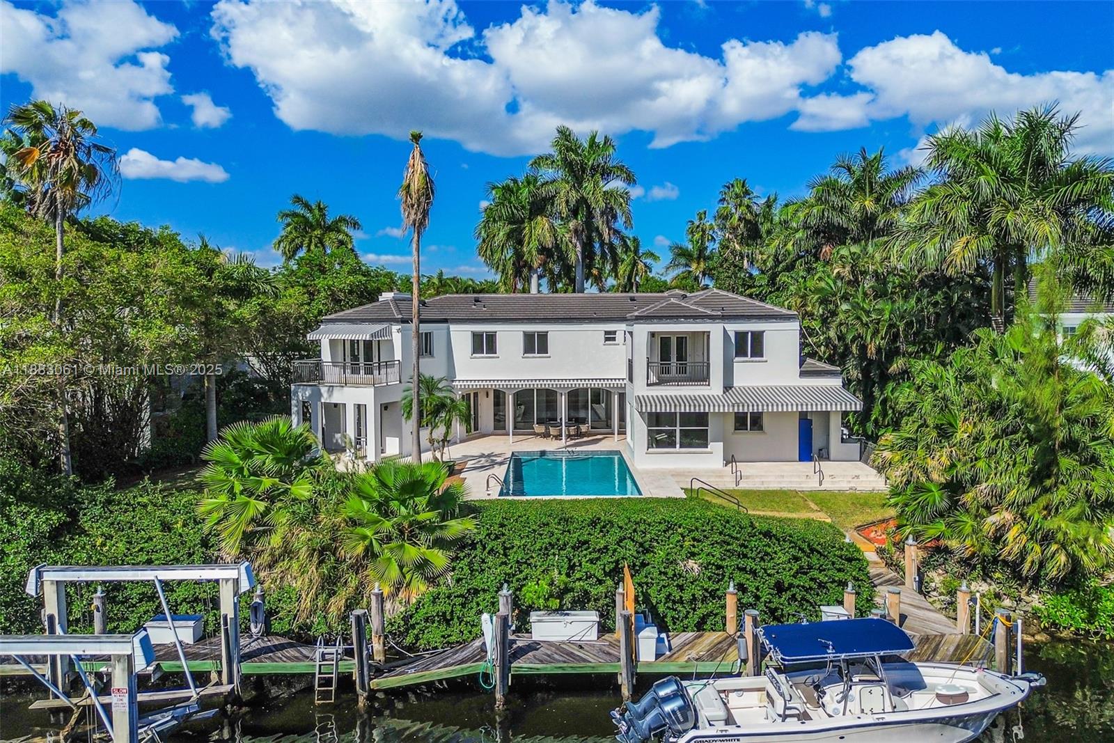 184 Paloma Dr Coral Gables, FL 33143