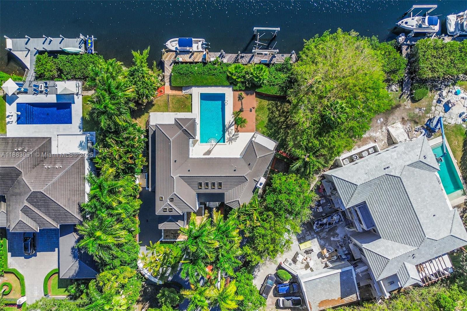 184 Paloma Dr Coral Gables, FL 33143