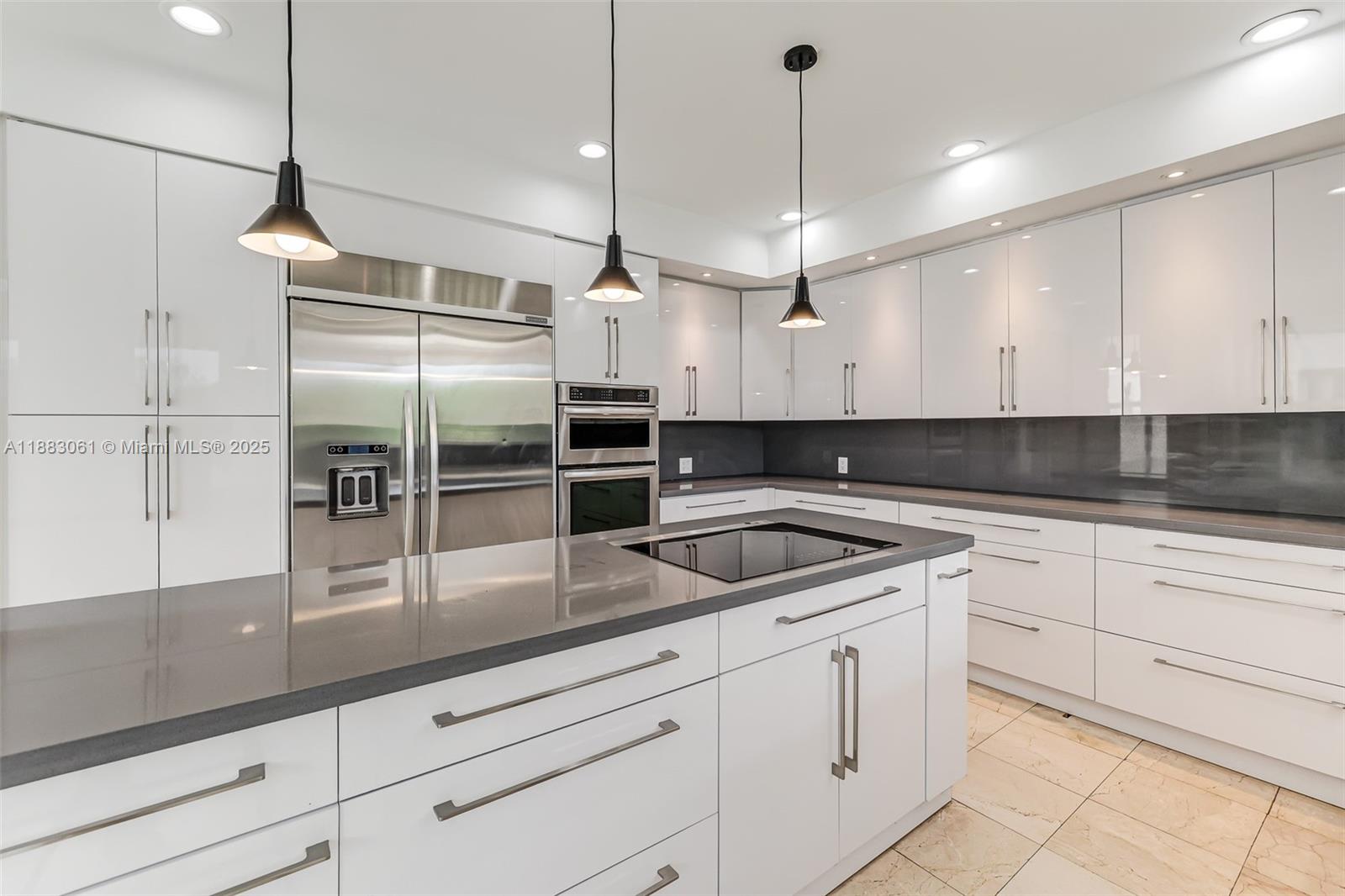 184 Paloma Dr Coral Gables, FL 33143 184 Paloma Dr Coral Gables, FL 33143