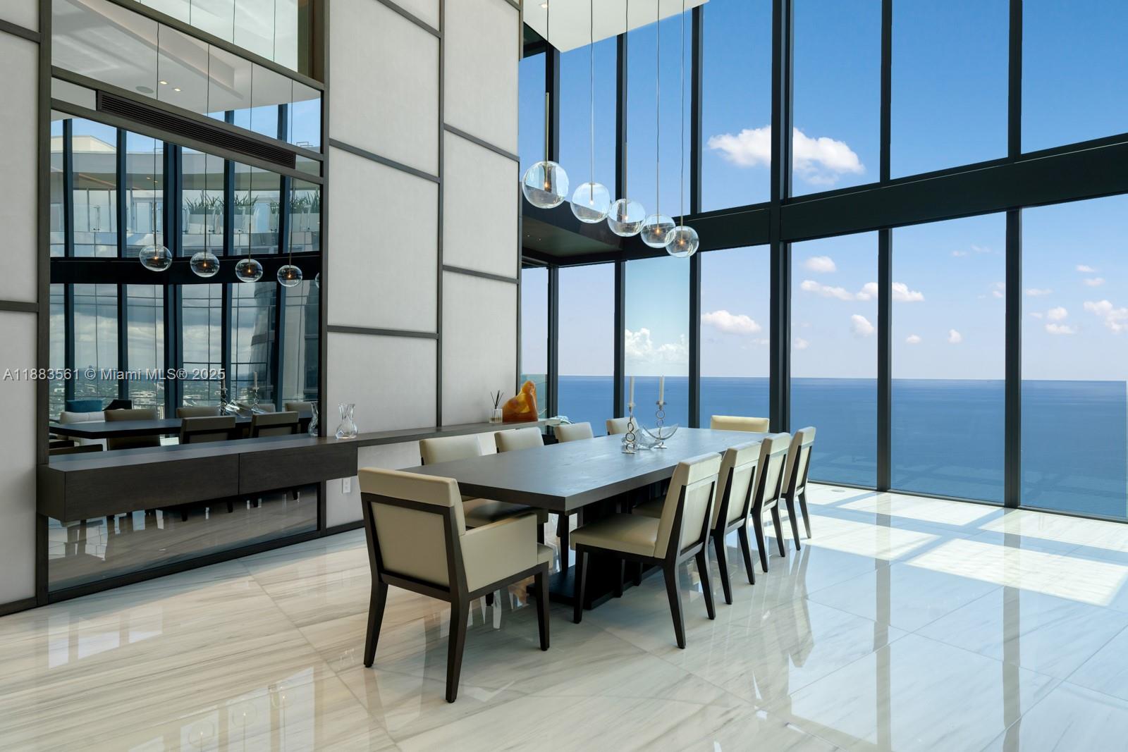 image Porsche Design Tower3