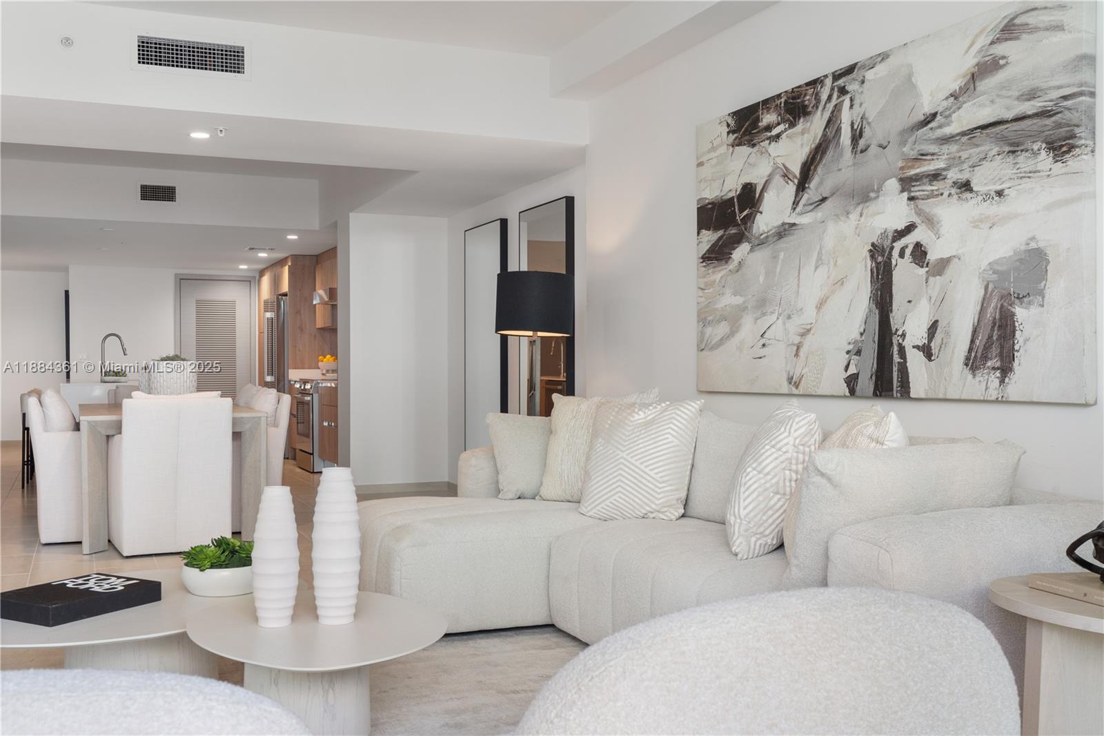 10281 W Bay Hbr Dr #601 PH Bay Harbor Islands, FL 33154