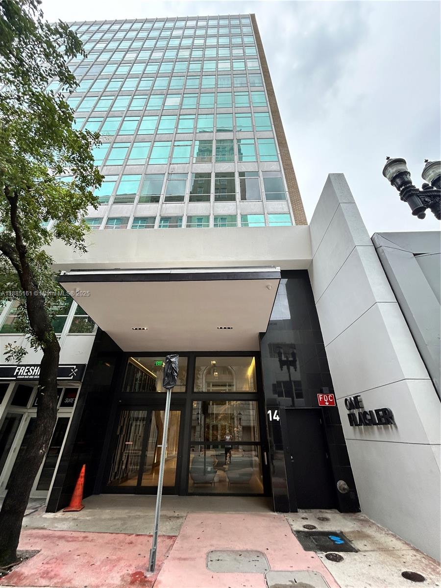 14 NE 1st Ave #500D