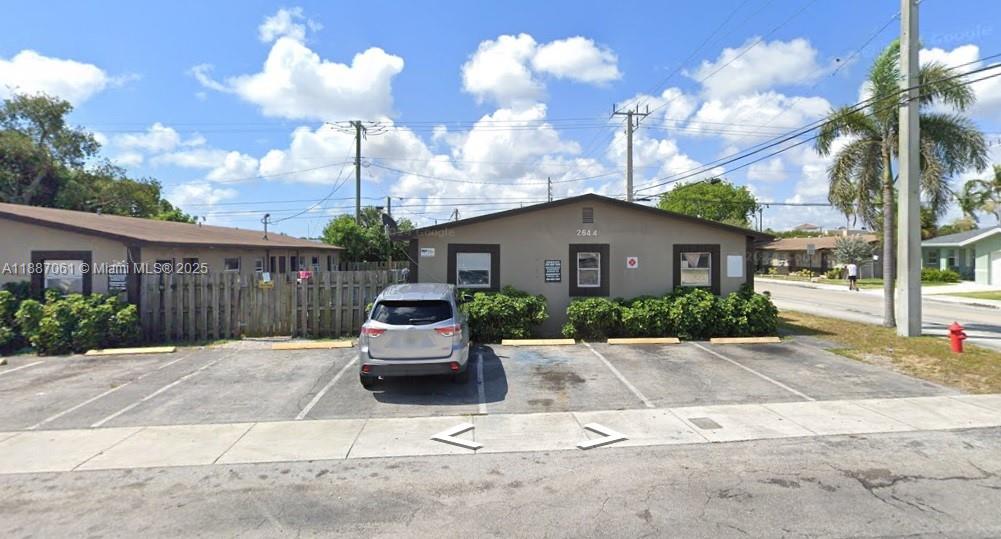 2640 NW 2nd St #3