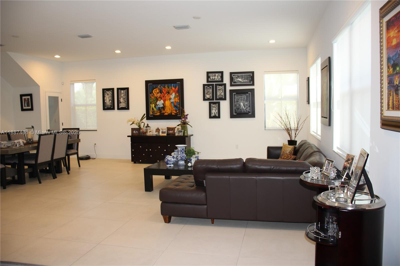 8904 SW 69th Ter Miami, FL 33173