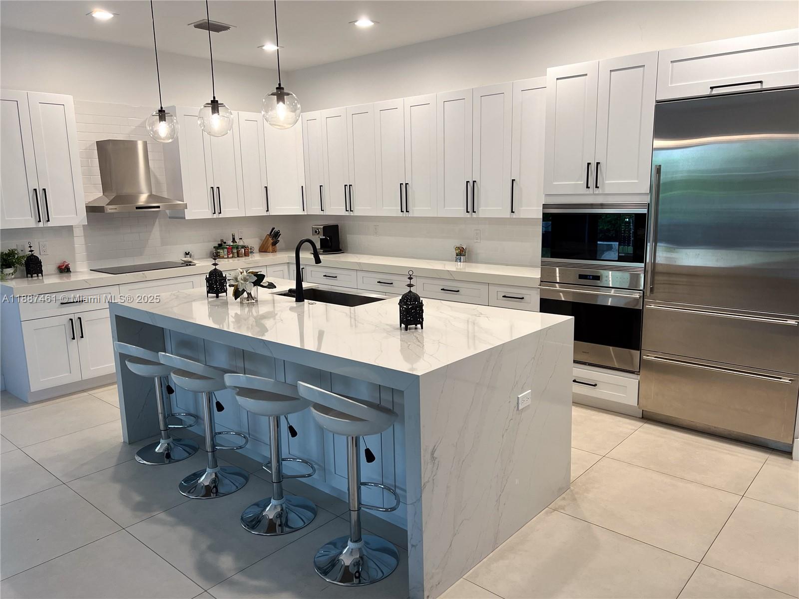 8904 SW 69th Ter Miami, FL 33173