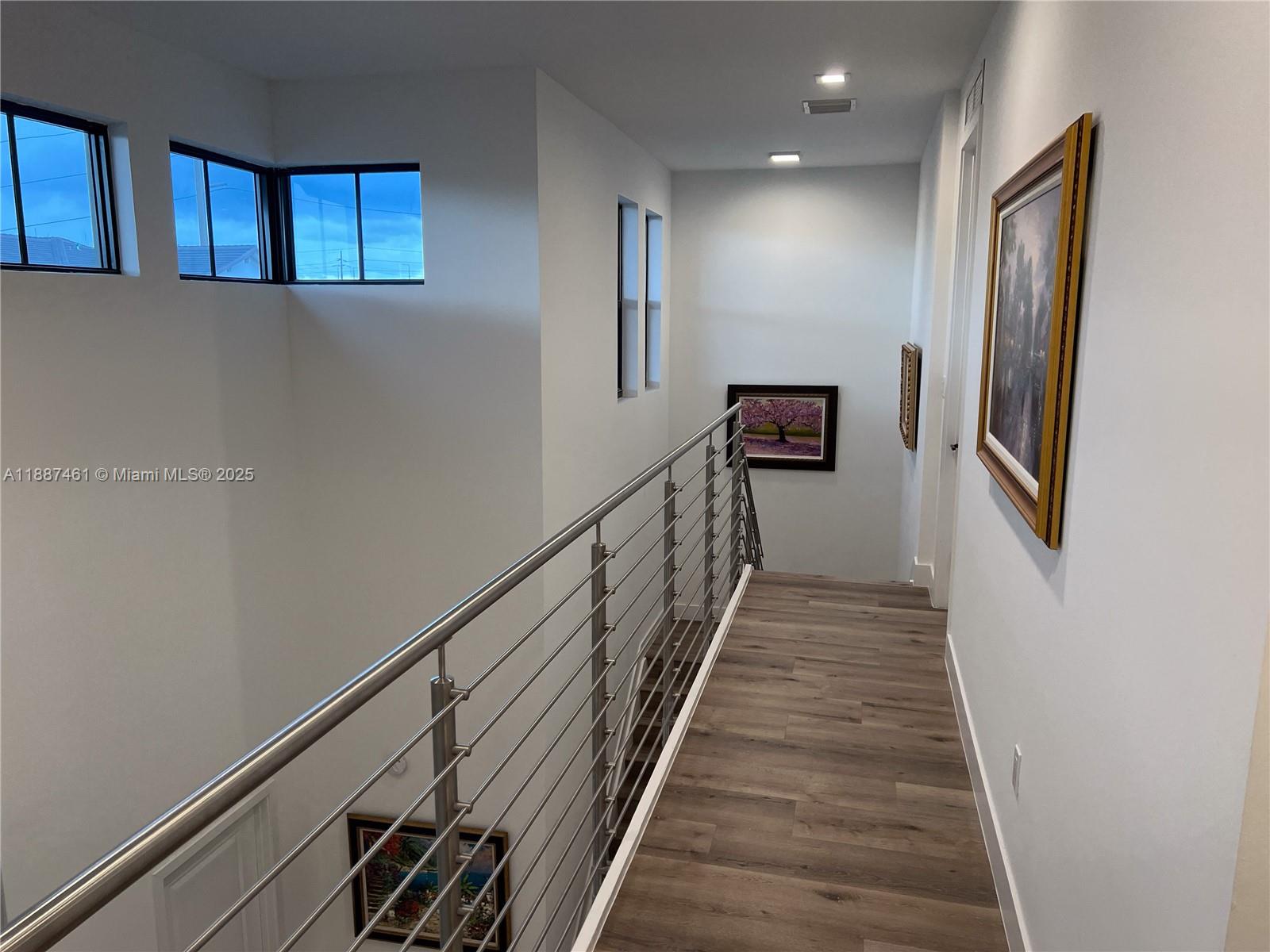 8904 SW 69th Ter Miami, FL 33173