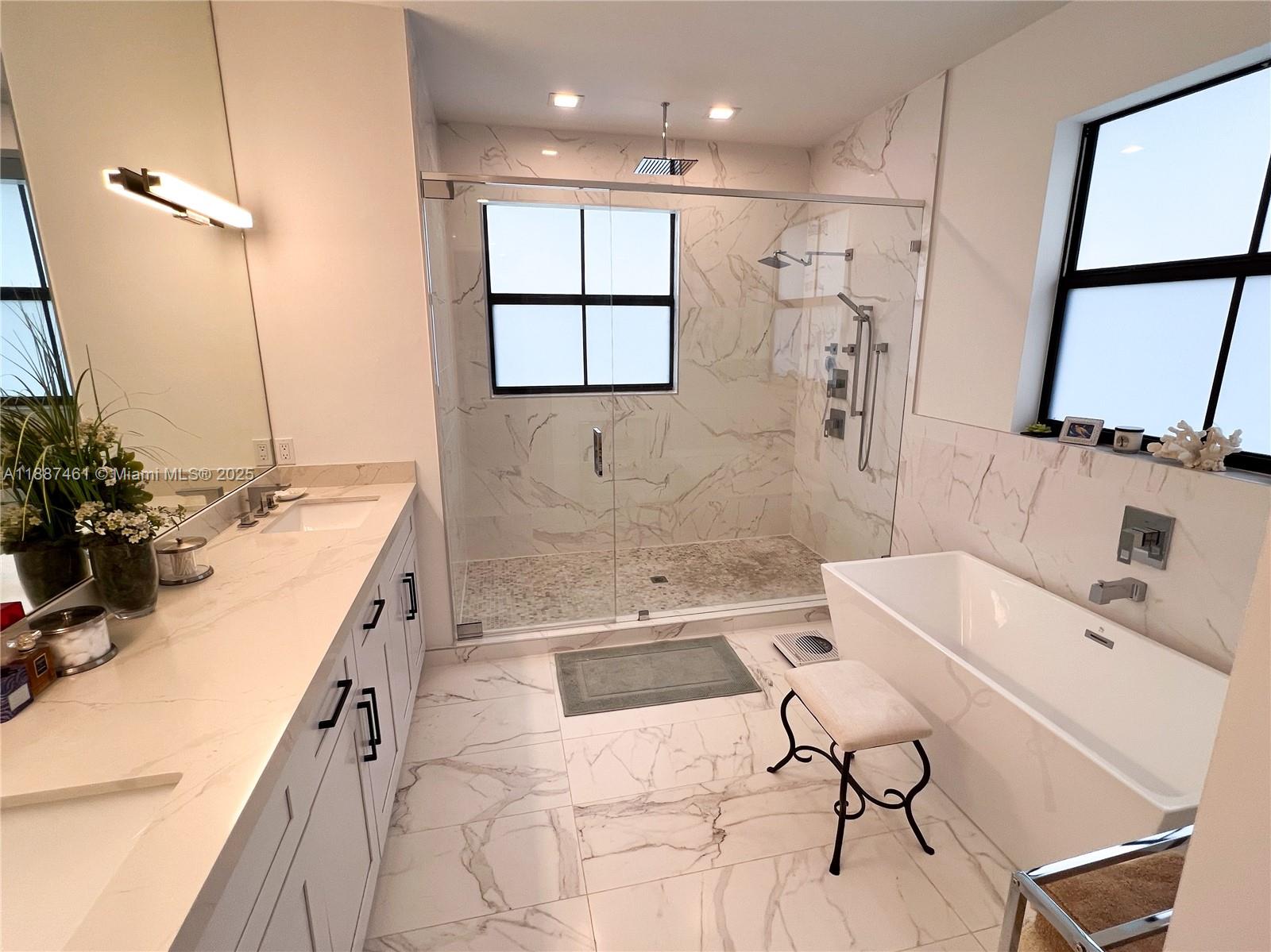 8904 SW 69th Ter Miami, FL 33173