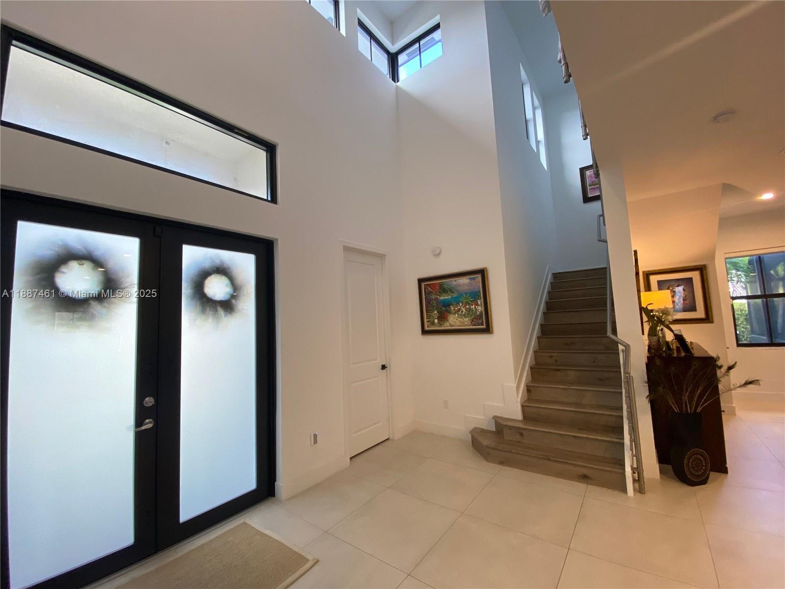 8904 SW 69th Ter Miami, FL 33173