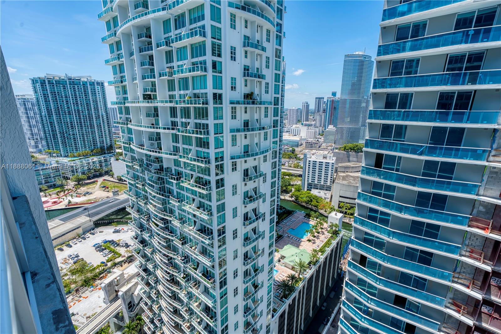 image 500 Brickell18