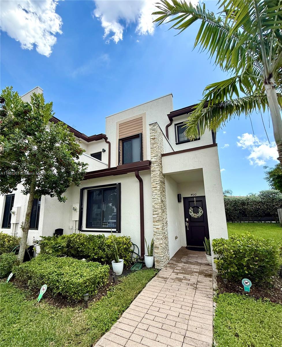 400 NE 208th Ter #400