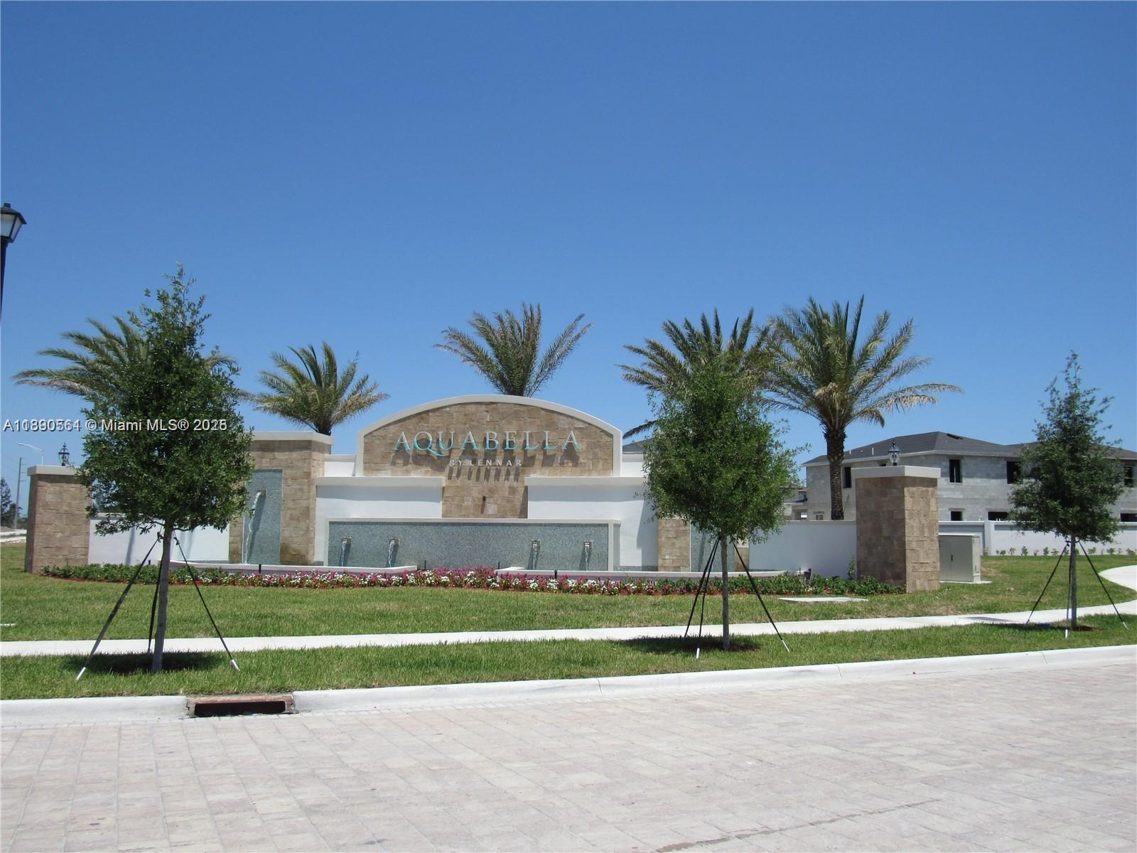 3430 W 103rd Ter