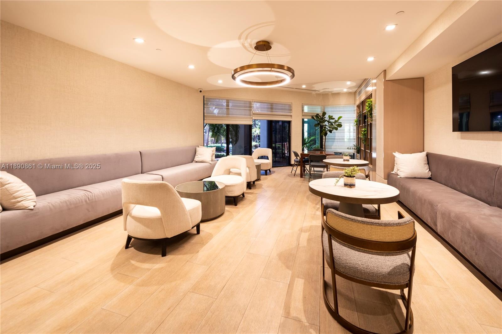 Undisclosed Address Bal Harbour, FL 33154