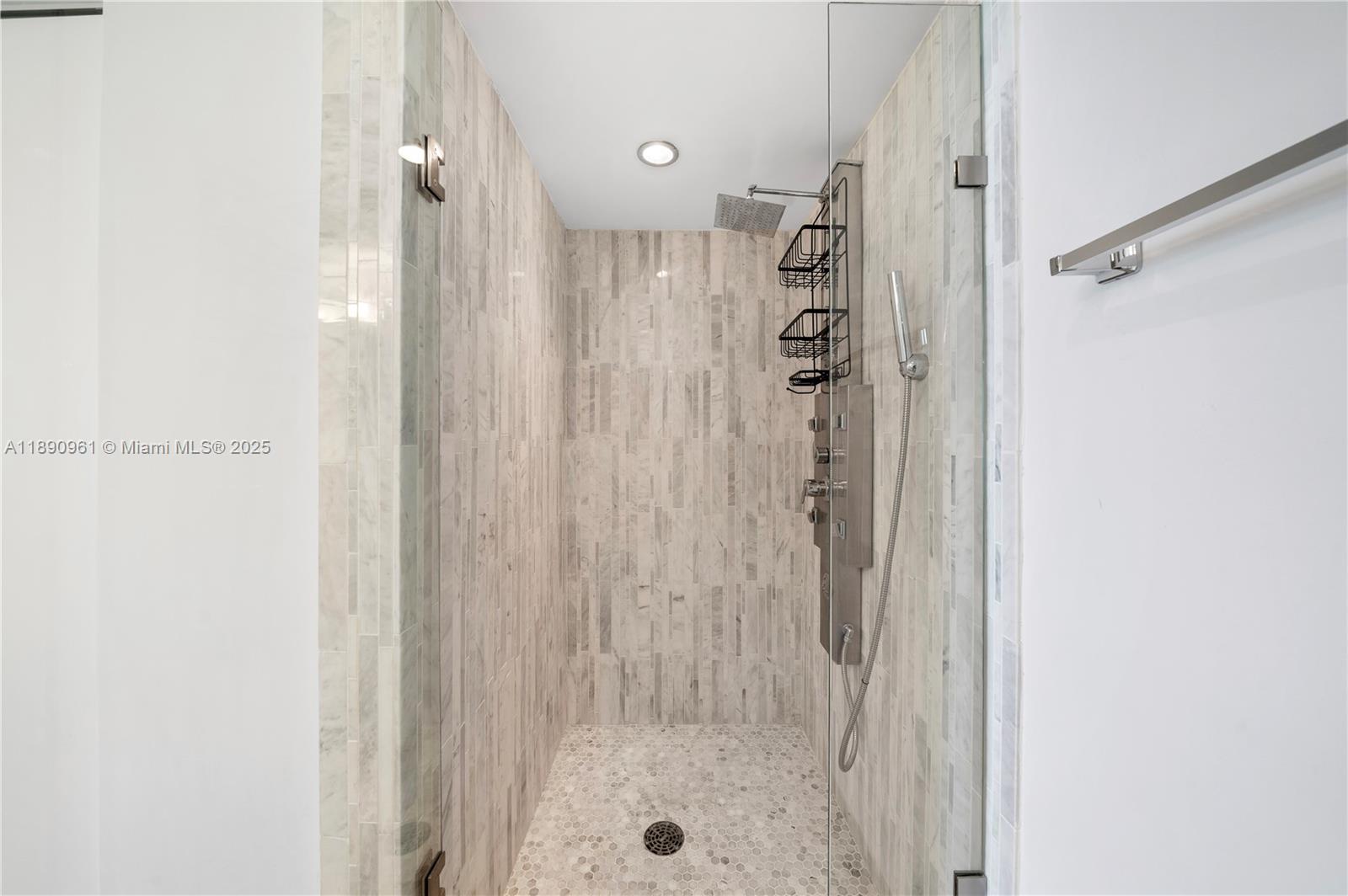 1900 Sunset Harbour Dr #2315 Miami Beach, FL 33139 1900 Sunset Harbour Dr #2315 Miami Beach, FL 33139