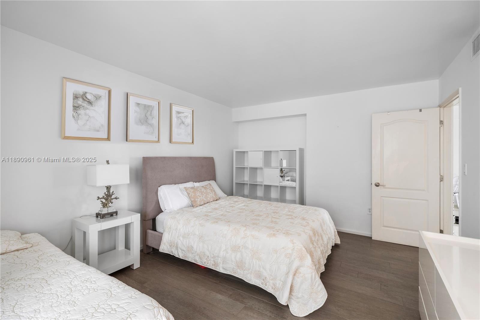 1900 Sunset Harbour Dr #2315 Miami Beach, FL 33139 1900 Sunset Harbour Dr #2315 Miami Beach, FL 33139