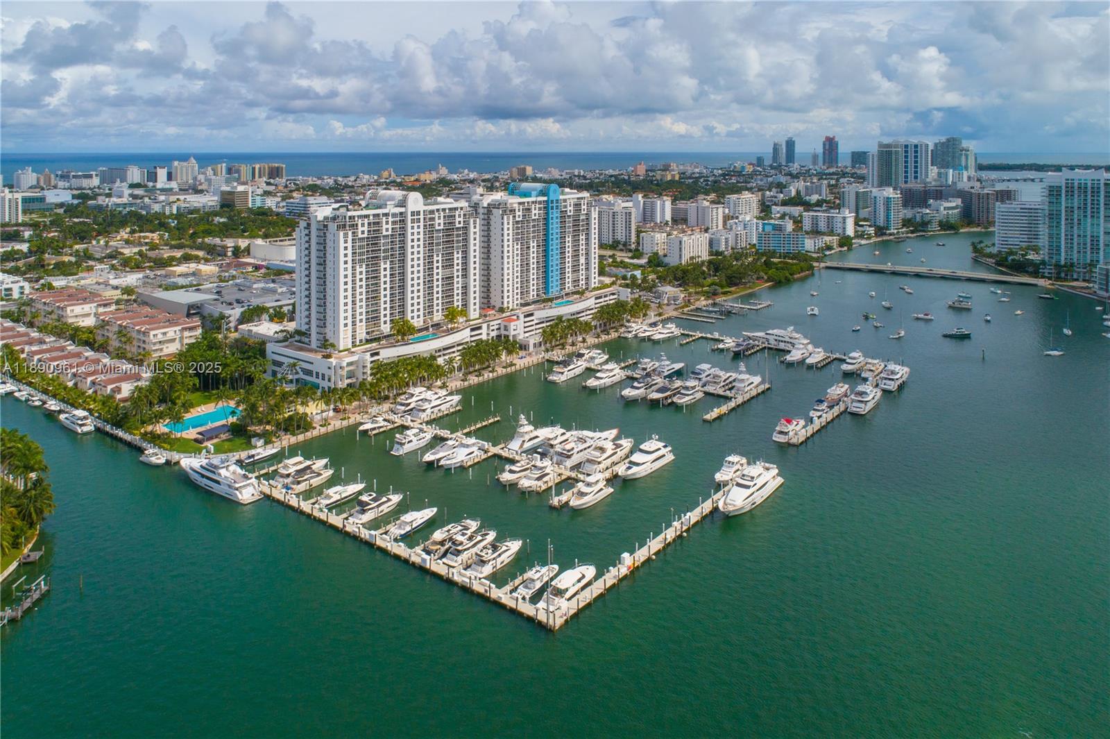 1900 Sunset Harbour Dr #2315 Miami Beach, FL 33139 1900 Sunset Harbour Dr #2315 Miami Beach, FL 33139