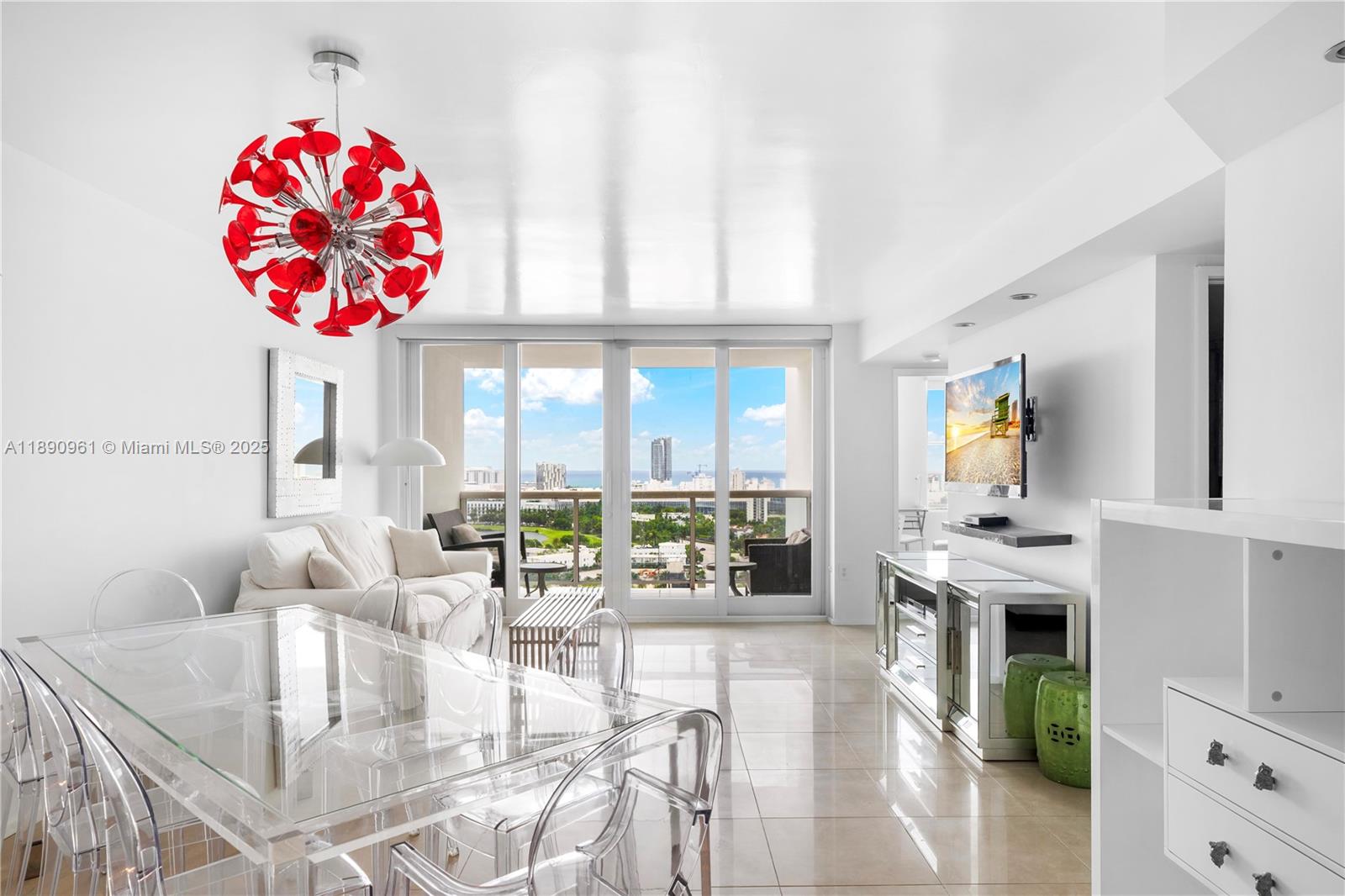 1900 Sunset Harbour Dr #2315 Miami Beach, FL 33139 1900 Sunset Harbour Dr #2315 Miami Beach, FL 33139