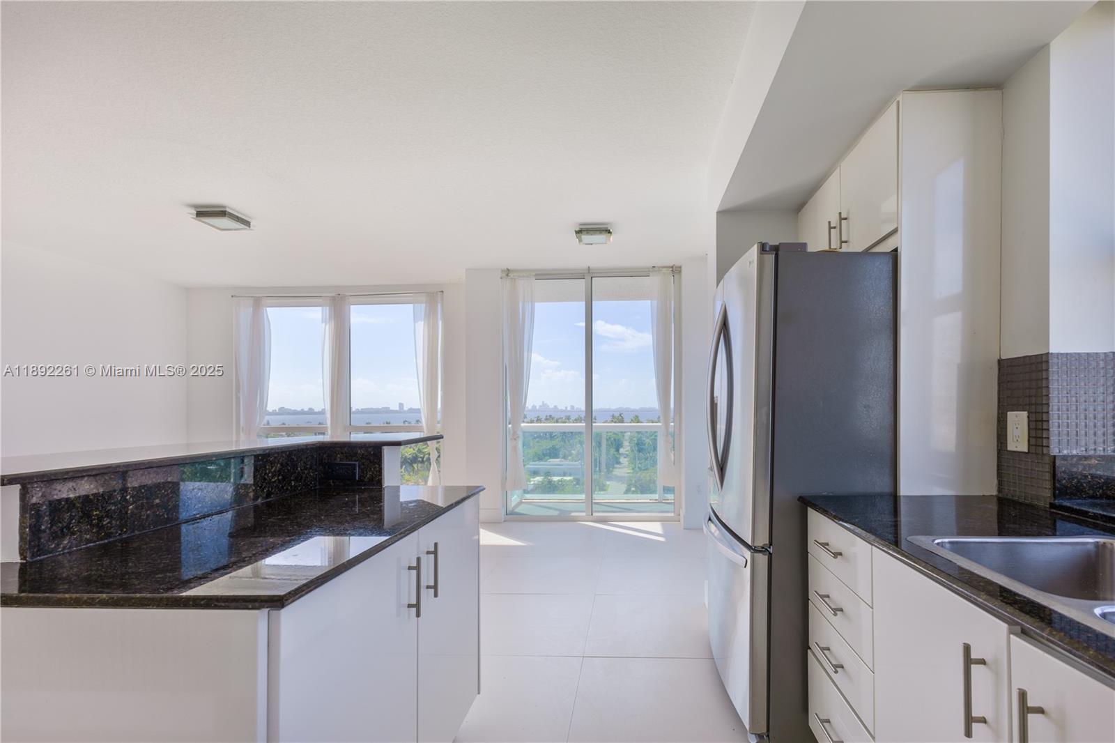 7900 Harbor Is Dr #926 North Bay Village, FL 33141